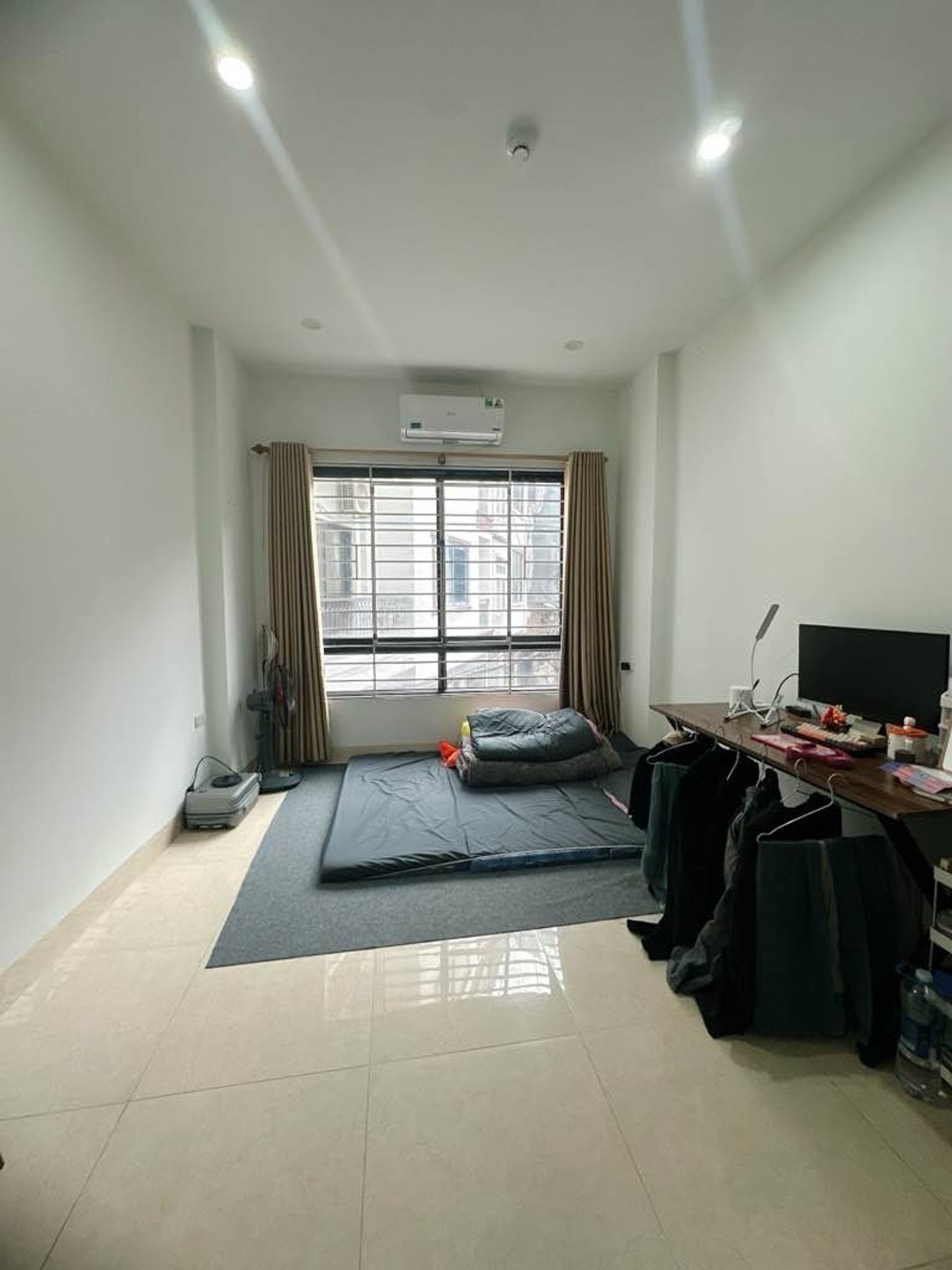 Bán nhà Nguyễn Trãi - diện tích 50m2 6 tầng - Ô tô nhỏ đỗ cửa - giá 16,2 tỷ
