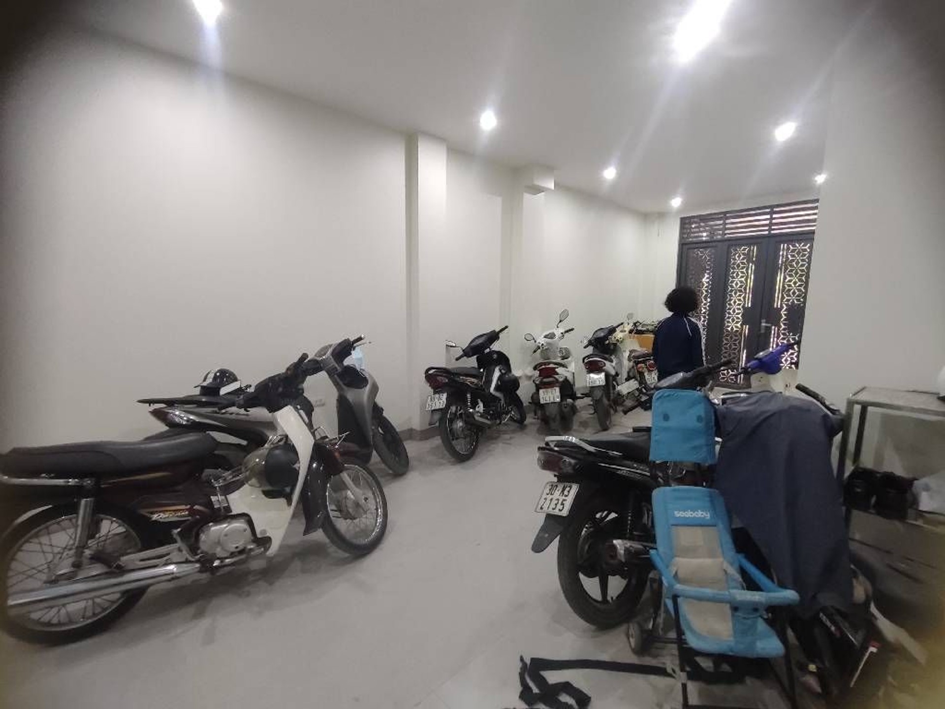 Bán nhà Minh Khai - diện tích 78m2 6 tầng - Hai mặt thoáng - giá 14,5 tỷ