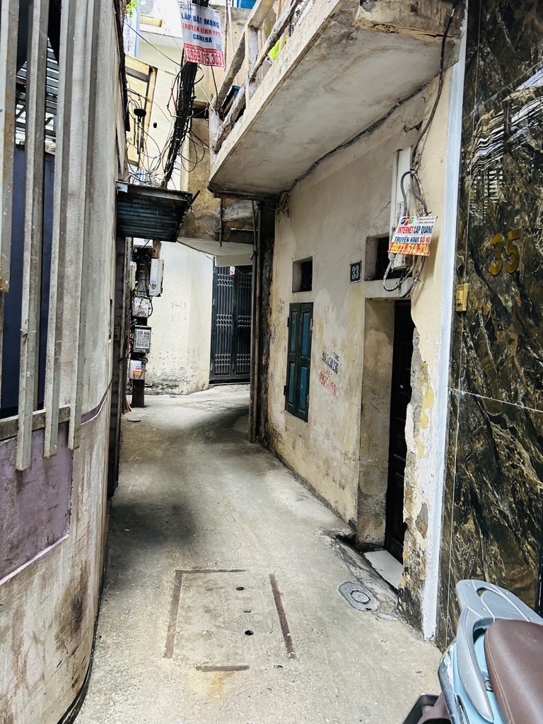 Bán nhà Ngõ Thông Phong - diện tích 40m2 4 tầng - Mặt ngách gần phố - giá 8,9 tỷ