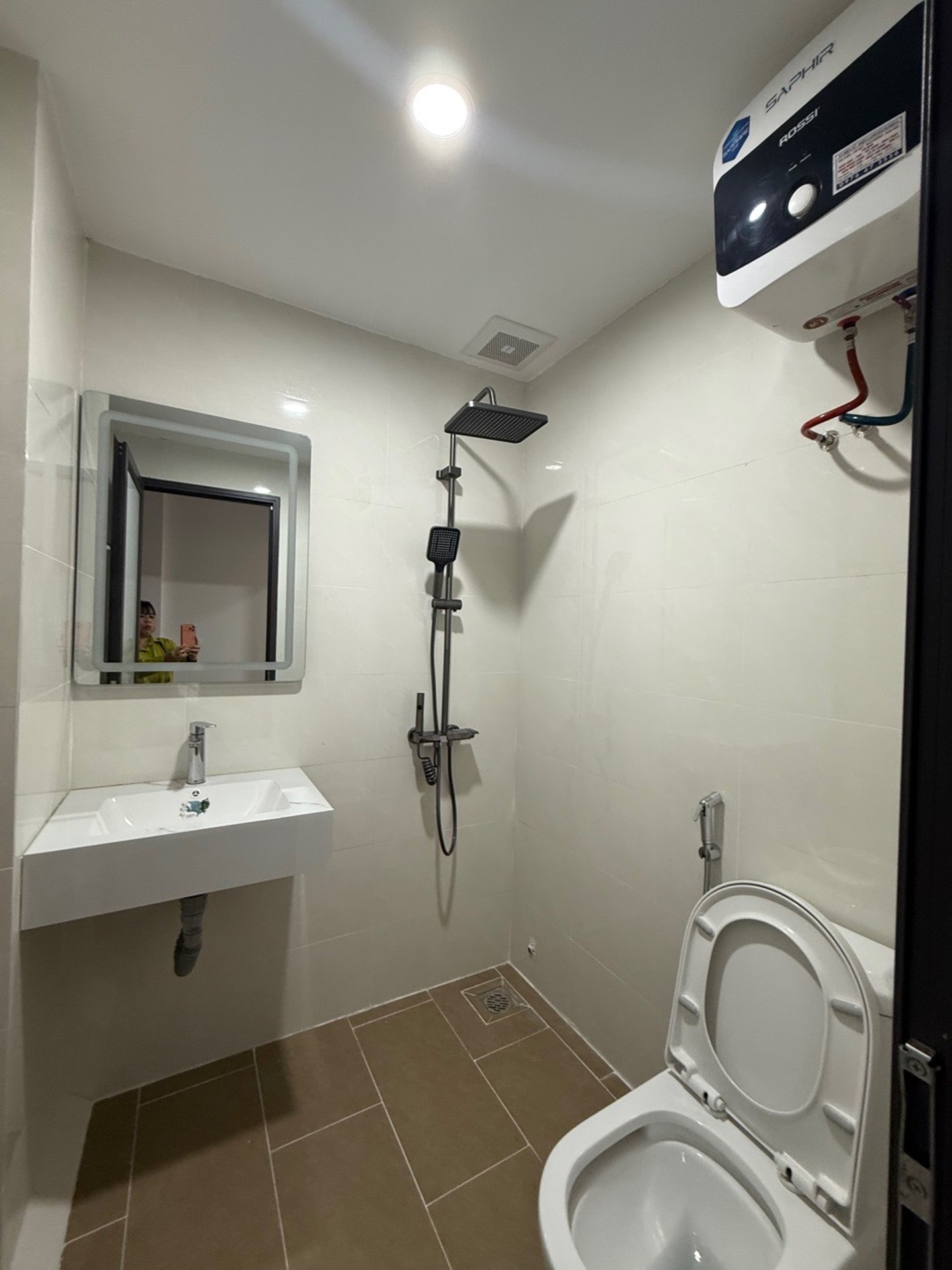 Bán nhà Dương Văn Bé - diện tích 30m2 5 tầng - Thang máy - giá 11,8 tỷ