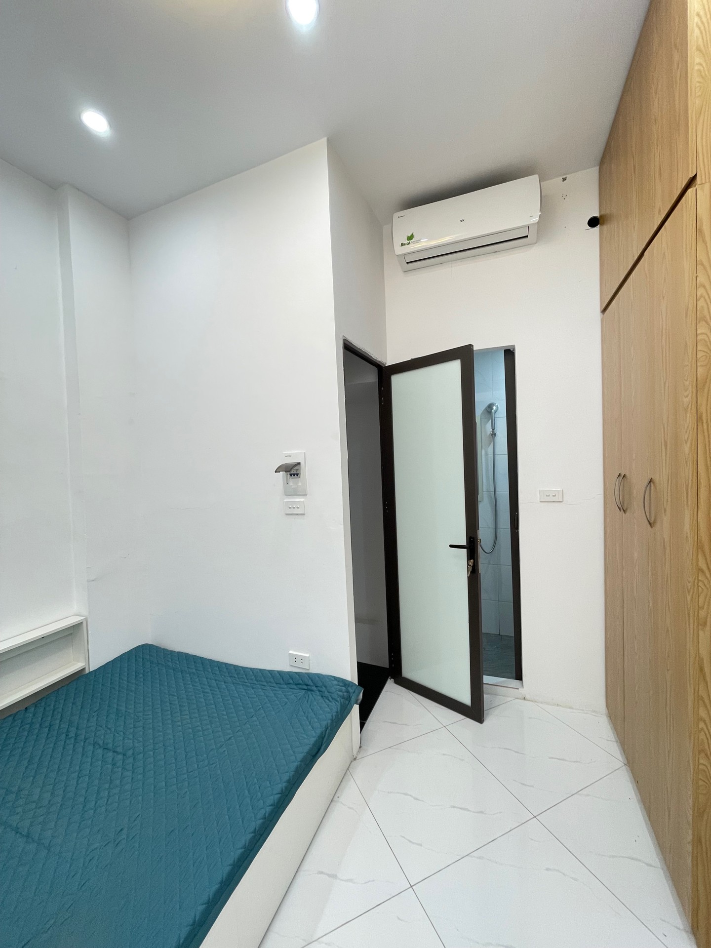 Bán nhà Trần Cao Vân - diện tích 13m2 4 tầng - Lô góc - giá 3,9 tỷ