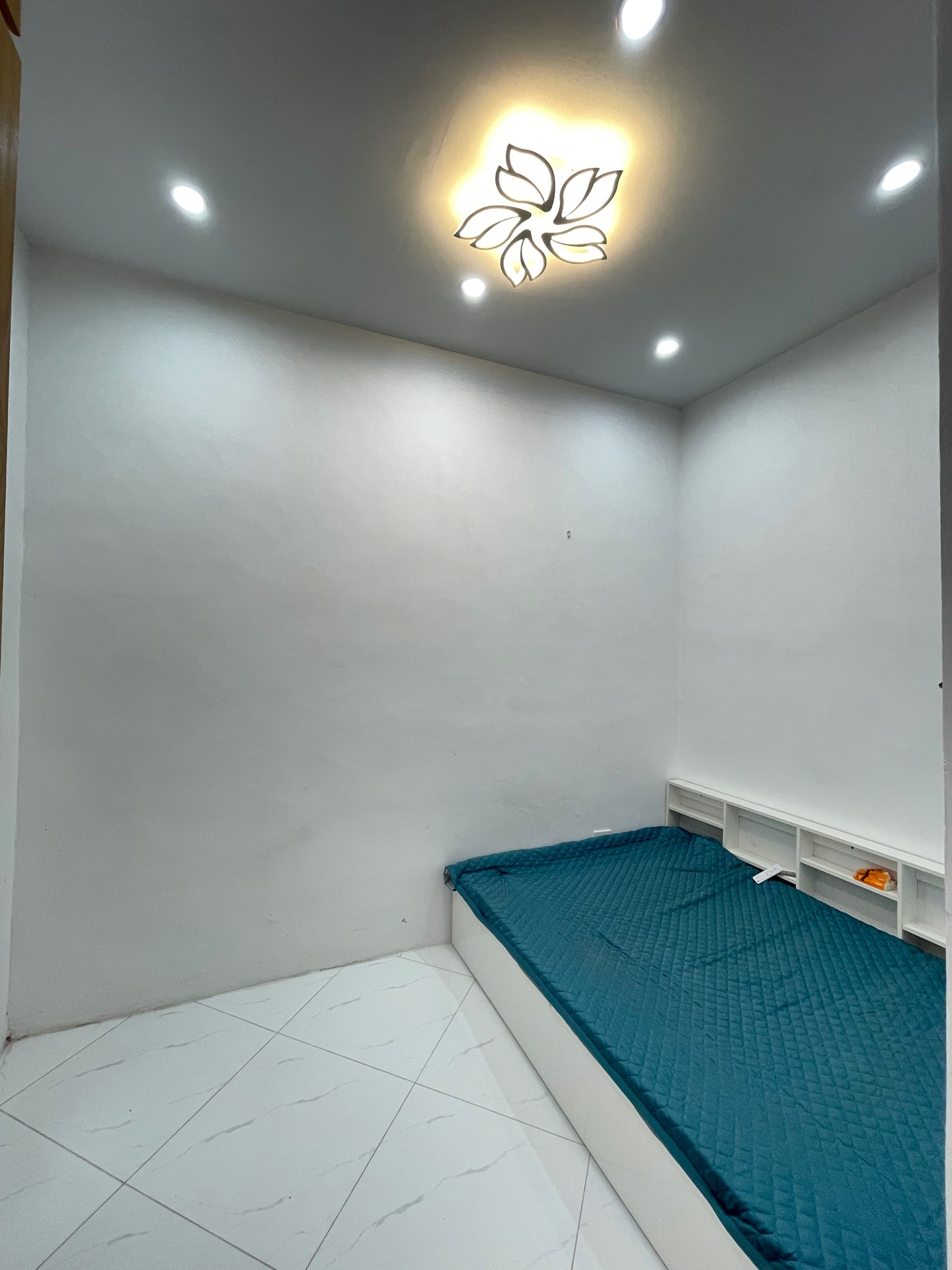 Bán nhà Trần Cao Vân - diện tích 13m2 4 tầng - Lô góc - giá 3,9 tỷ