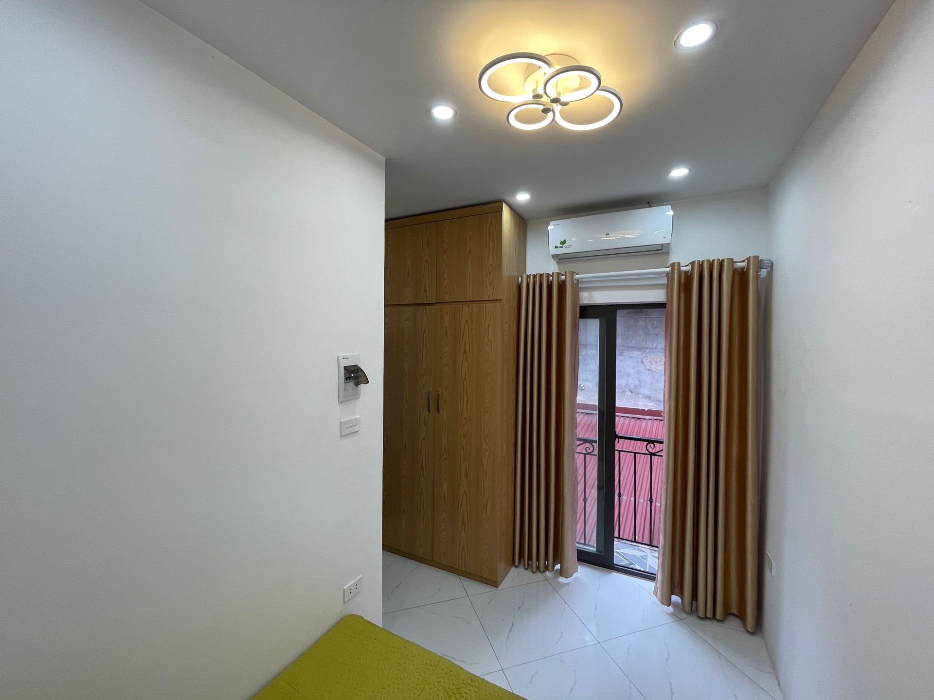 Bán nhà Trần Cao Vân - diện tích 13m2 4 tầng - Lô góc - giá 3,9 tỷ
