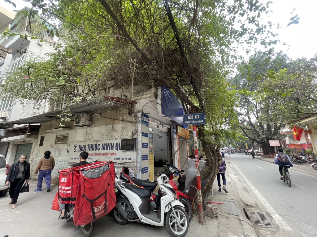 Bán nhà Tân Mai - diện tích 115m2 3 tầng - Mặt phố, 2 mặt ngõ - giá 31,8 tỷ