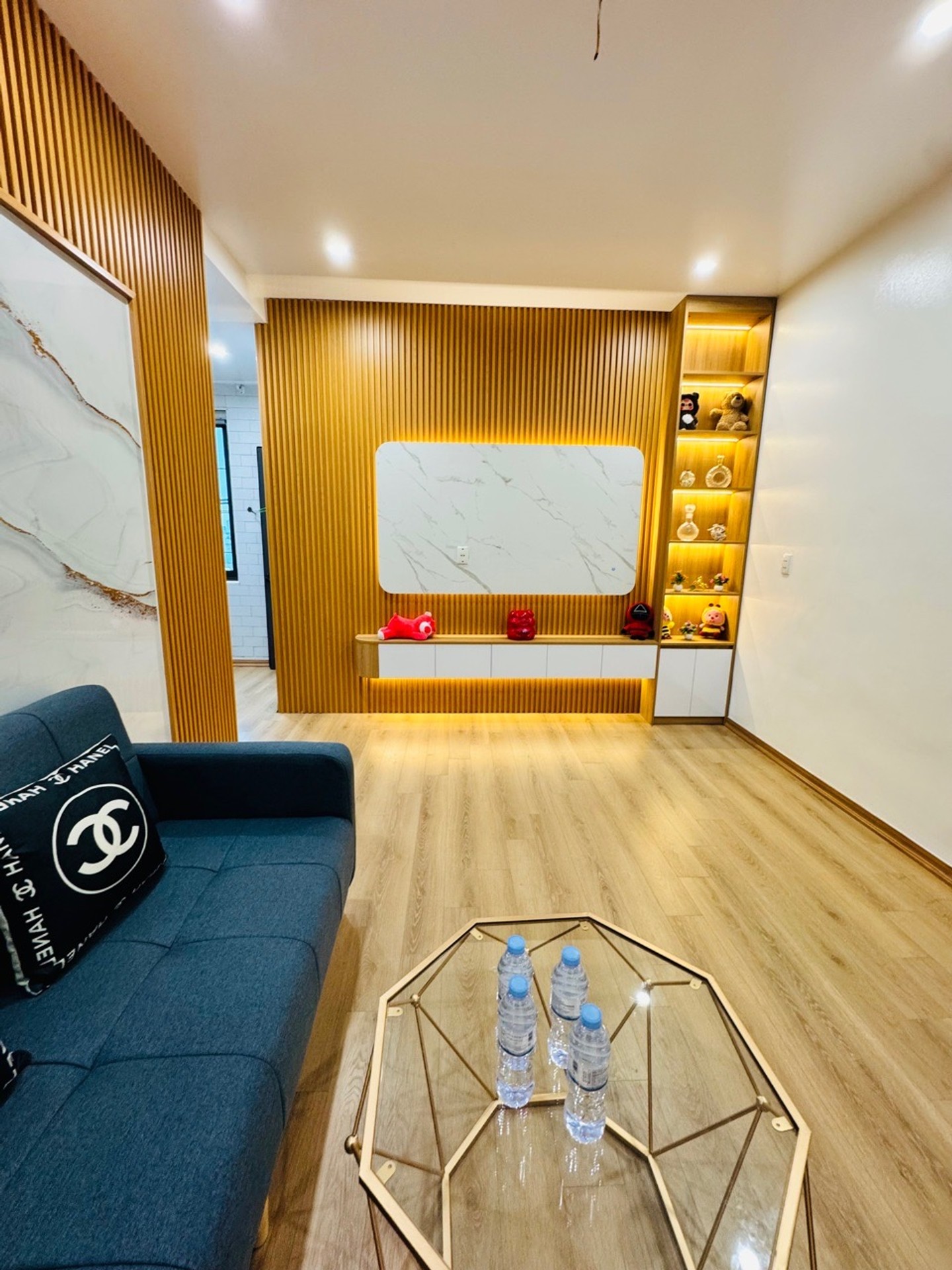 Bán nhà Giải Phóng - diện tích 35m2 7 tầng - Căn hộ chung cư sổ đỏ riêng lâu dài - giá 2,9 tỷ