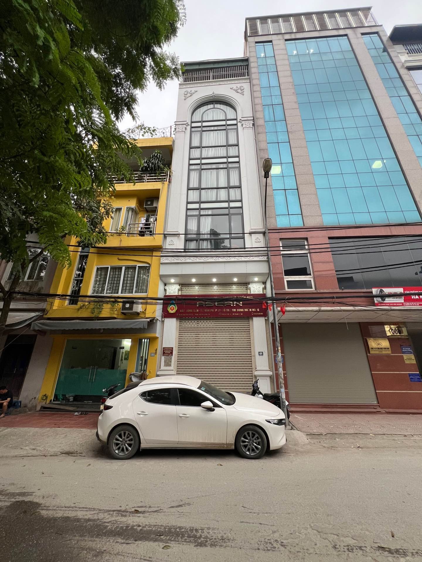 Bán nhà Bùi Huy Bích - diện tích 90m2 7 tầng - Phân lô liền kề - giá 36 tỷ