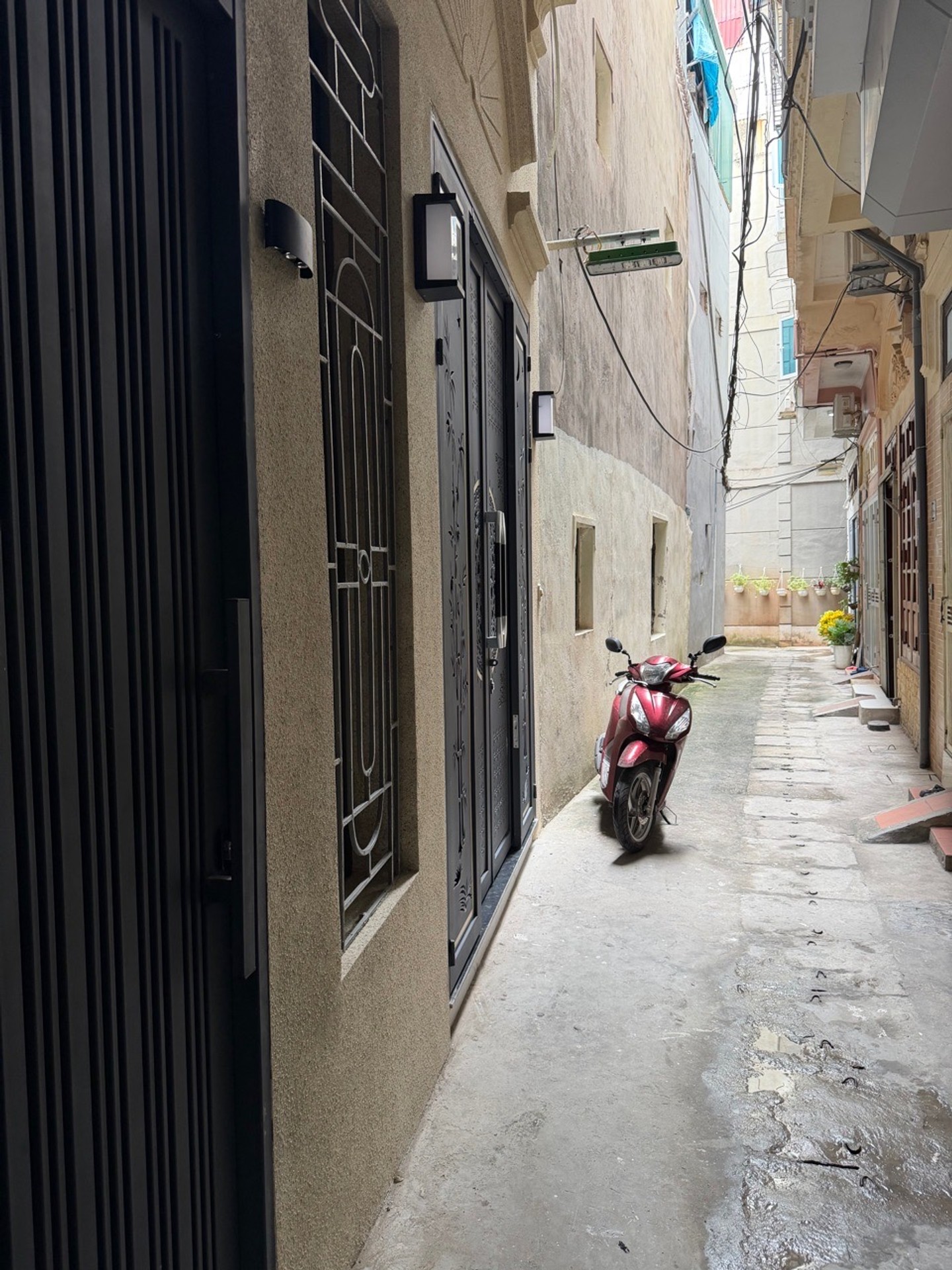 Bán nhà Kim Ngưu - diện tích 31m2 5 tầng - Ngõ cực thoáng - giá 8,6 tỷ