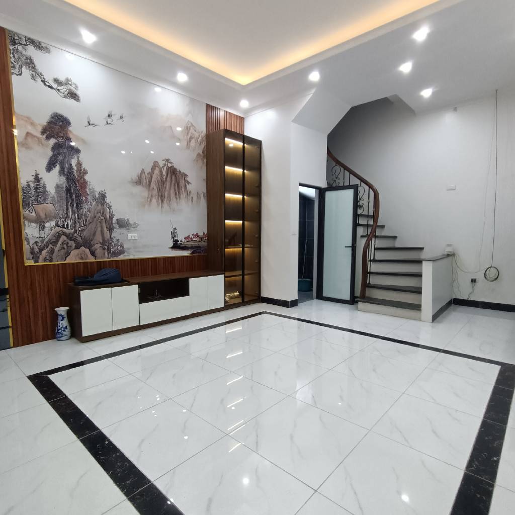 Bán nhà Dương Văn Bé - diện tích 33m2 5 tầng - Full đồ - giá 8,2 tỷ