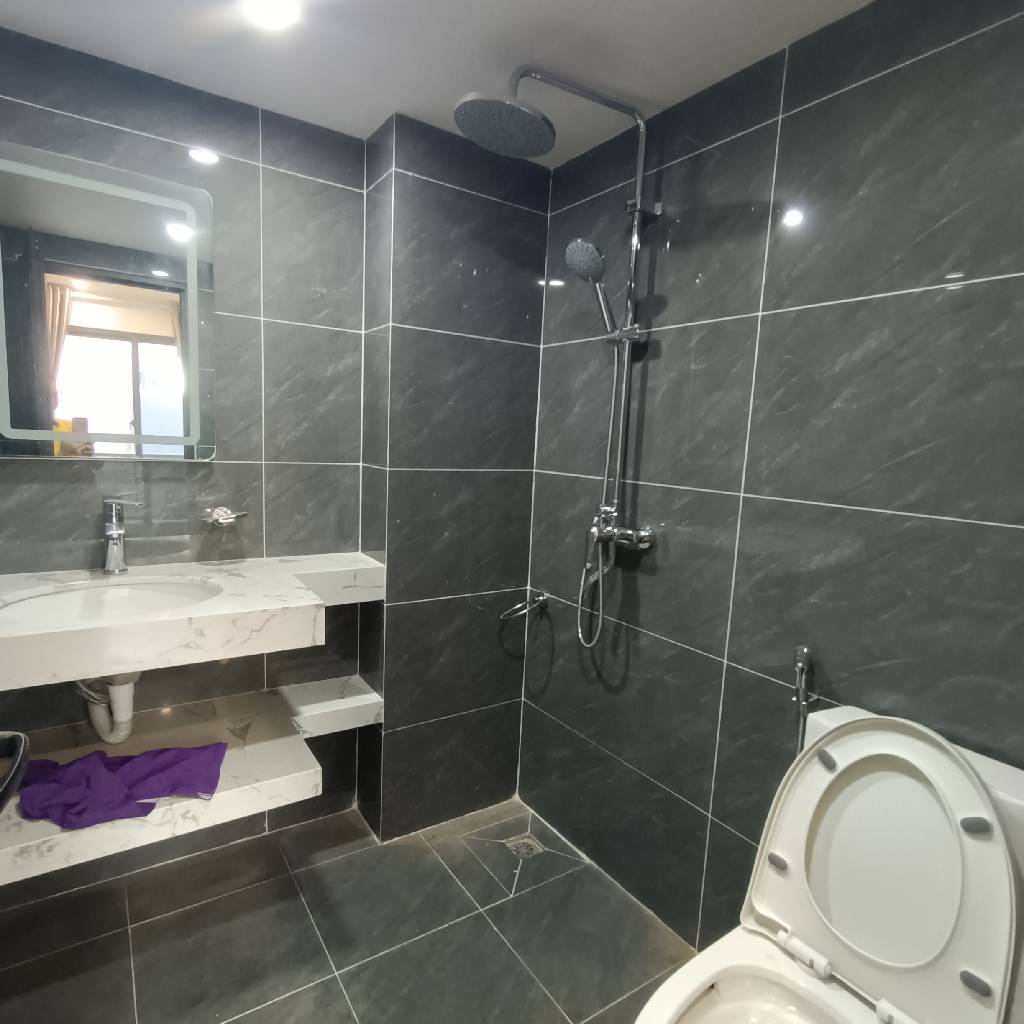 Bán nhà Dương Văn Bé - diện tích 33m2 5 tầng - Full đồ - giá 8,2 tỷ
