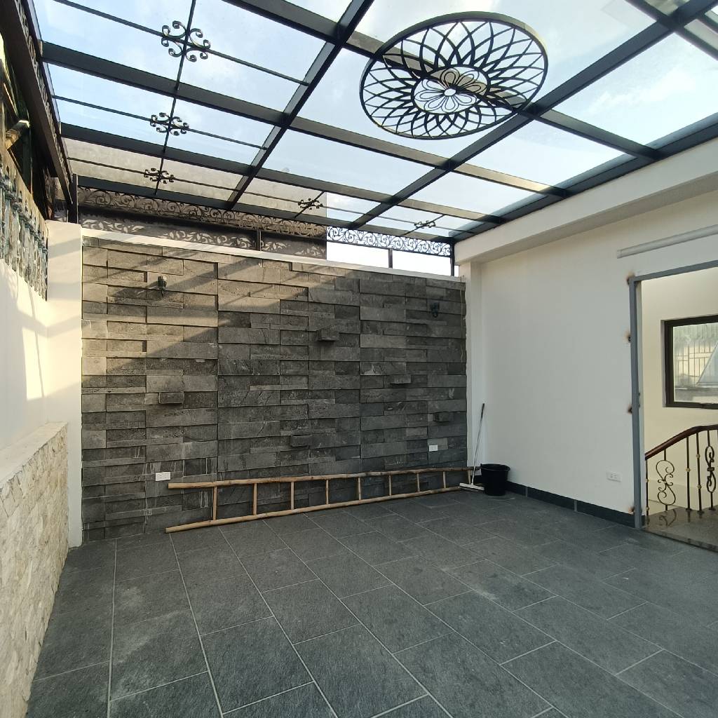 Bán nhà Dương Văn Bé - diện tích 33m2 5 tầng - Full đồ - giá 8,2 tỷ