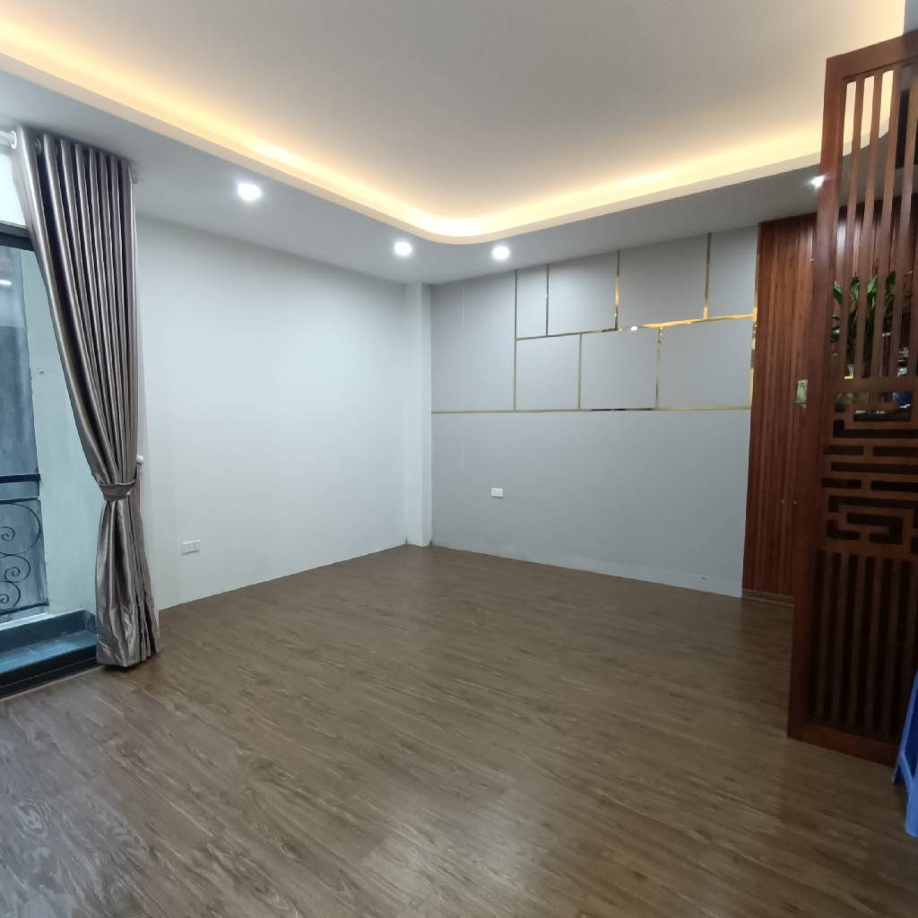 Bán nhà Dương Văn Bé - diện tích 33m2 5 tầng - Full đồ - giá 8,2 tỷ