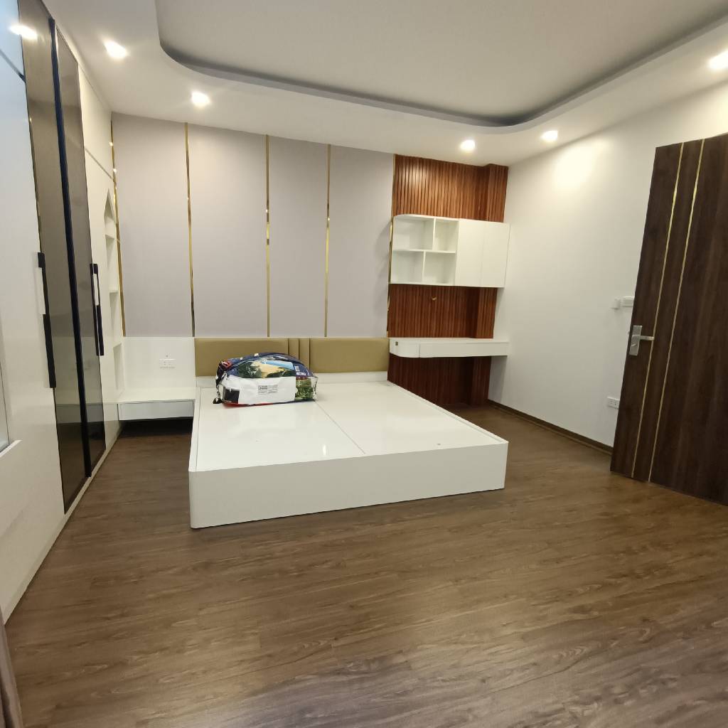 Bán nhà Dương Văn Bé - diện tích 33m2 5 tầng - Full đồ - giá 8,2 tỷ