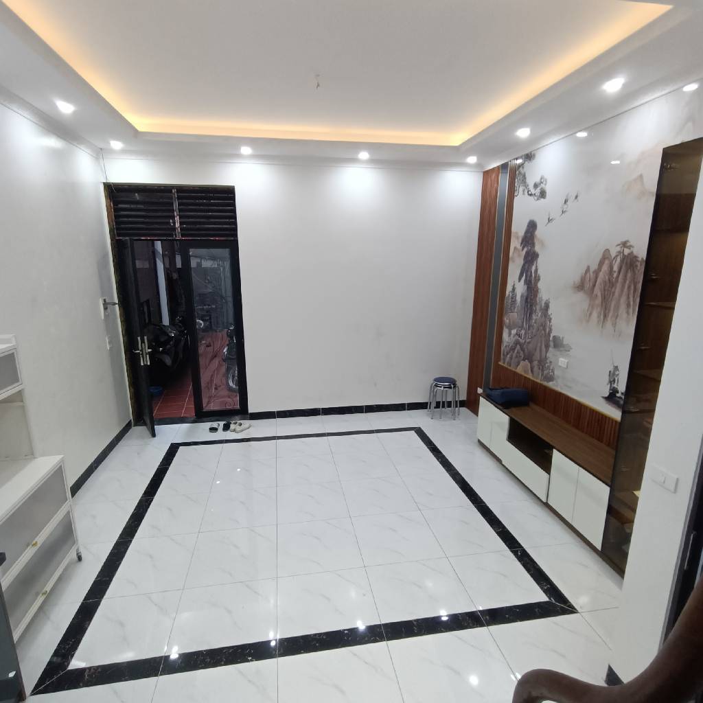 Bán nhà Dương Văn Bé - diện tích 33m2 5 tầng - Full đồ - giá 8,2 tỷ