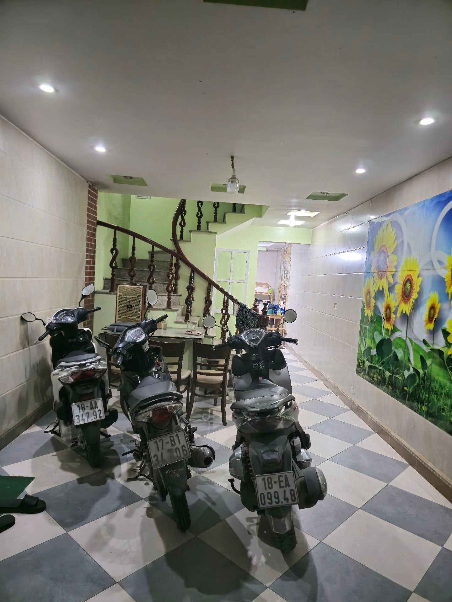 Bán nhà Tân Mai - diện tích 45m2 4 tầng - Hàng hiếm phân khúc - giá 10 tỷ