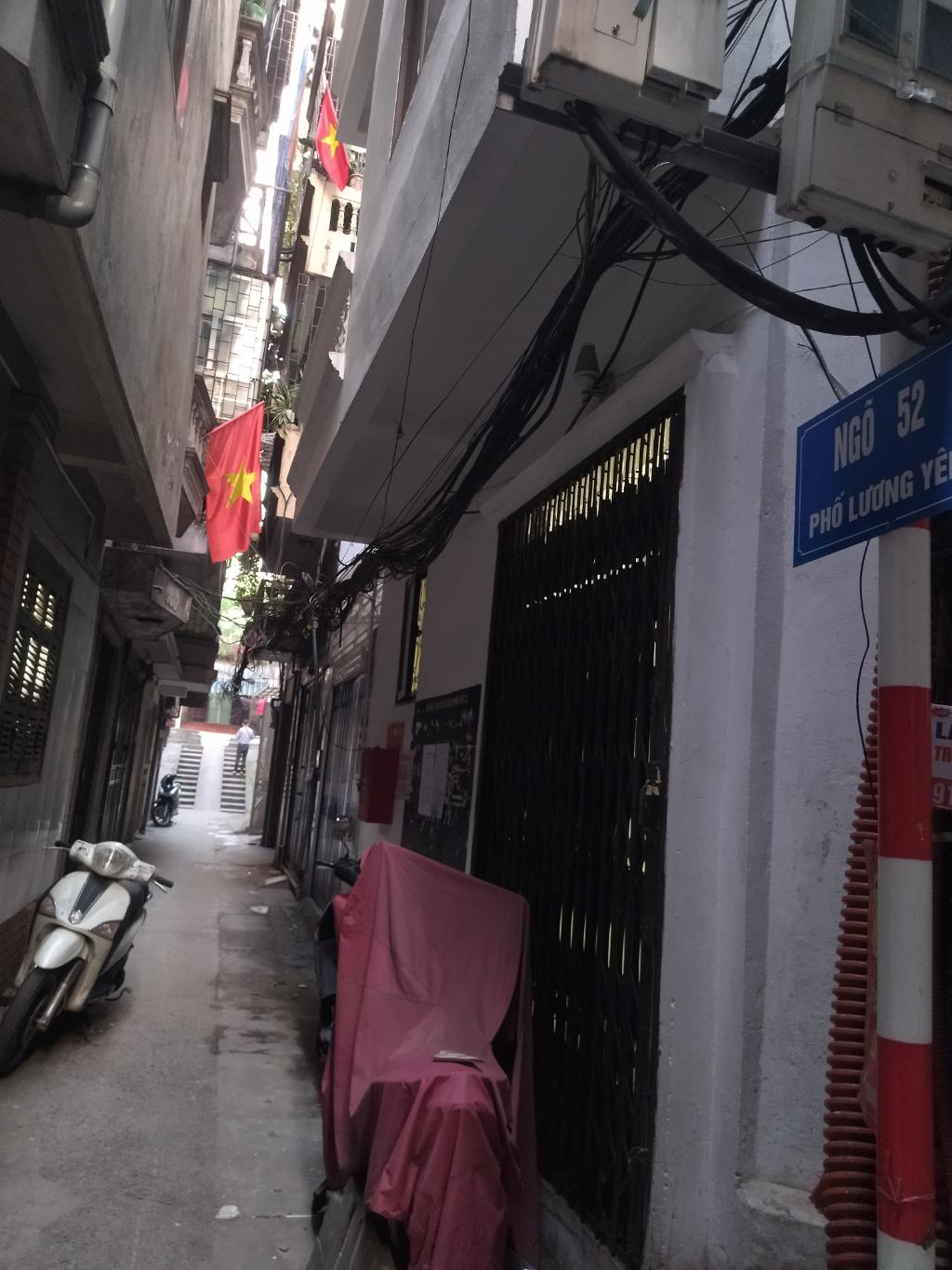 Bán nhà Lương Yên - diện tích 47m2 1 tầng - Nhà cấp 4 - giá 9,6 tỷ