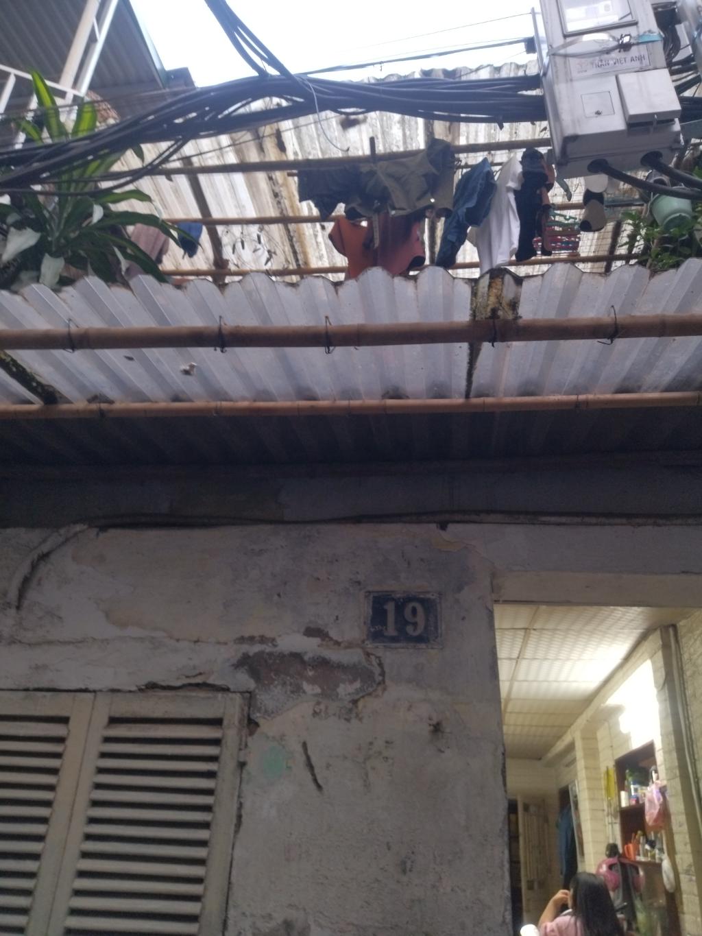 Bán nhà Lương Yên - diện tích 47m2 1 tầng - Nhà cấp 4 - giá 9,6 tỷ