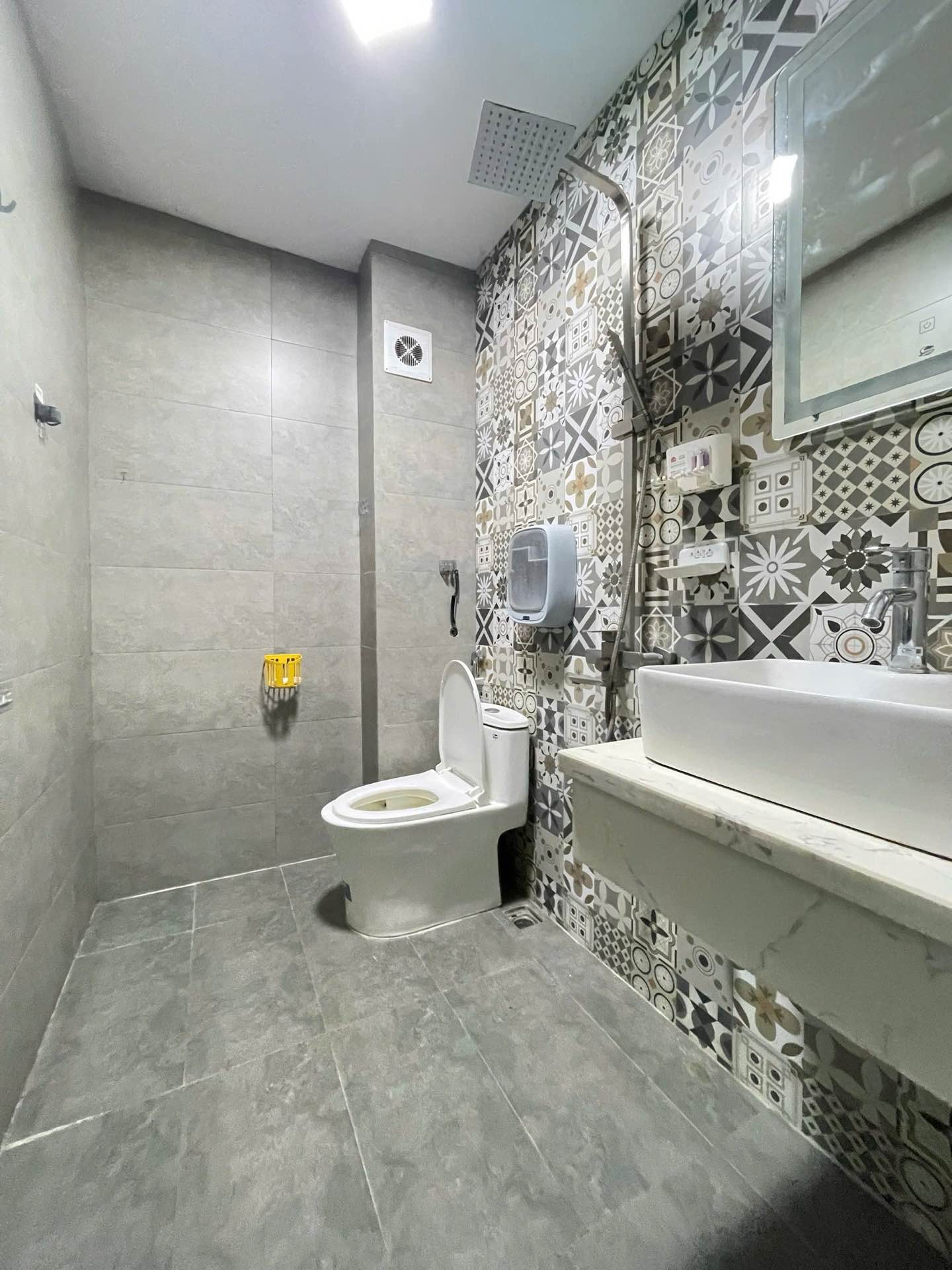 Bán nhà Tương Mai - diện tích 46m2 4 tầng - Ngõ thông chỉ 10m ra phố - giá 13,8 tỷ