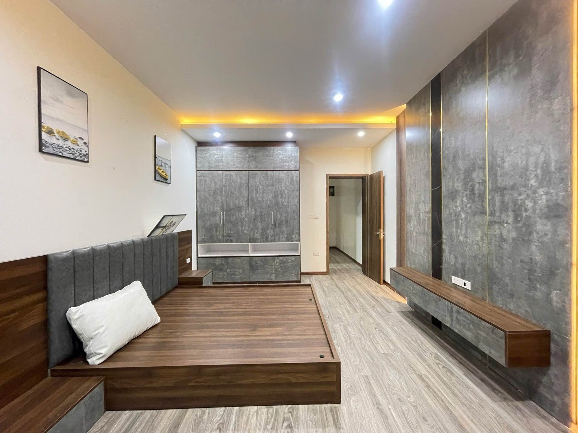 Bán nhà Tương Mai - diện tích 46m2 4 tầng - Ngõ thông chỉ 10m ra phố - giá 13,8 tỷ