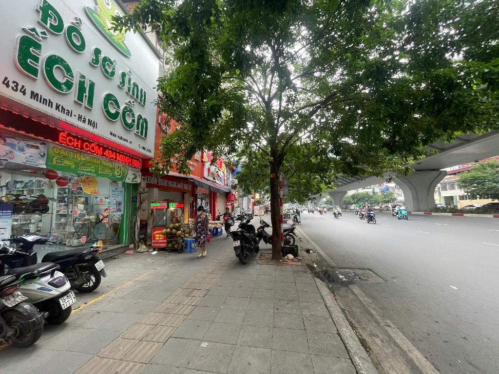 Bán nhà Minh Khai - diện tích 205m2 2 tầng - Mặt phố - giá 75 tỷ