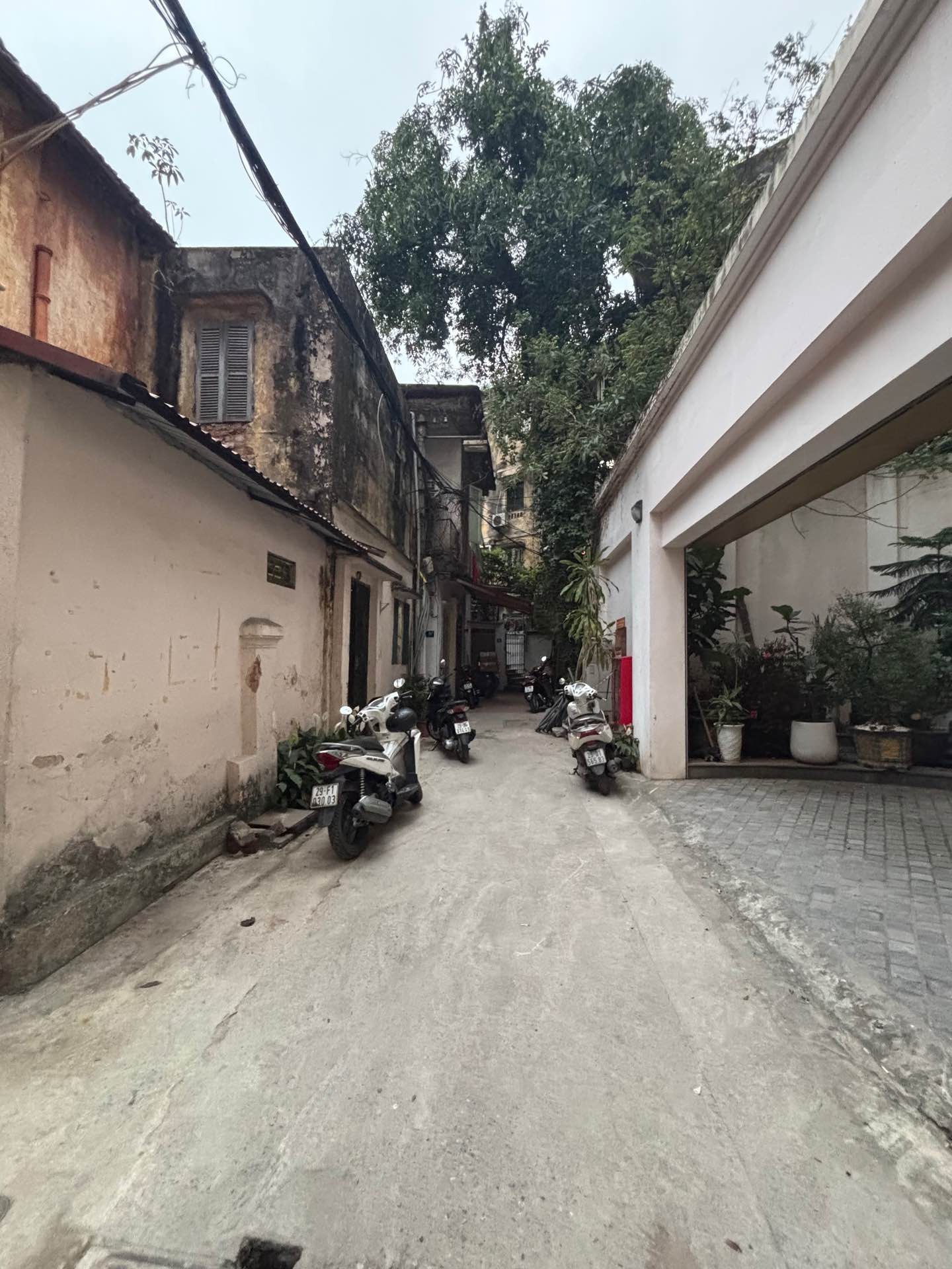 Bán nhà Phan Huy Chú - diện tích 70m2 1 tầng - Lô góc 2 mặt thoáng - giá 28 tỷ