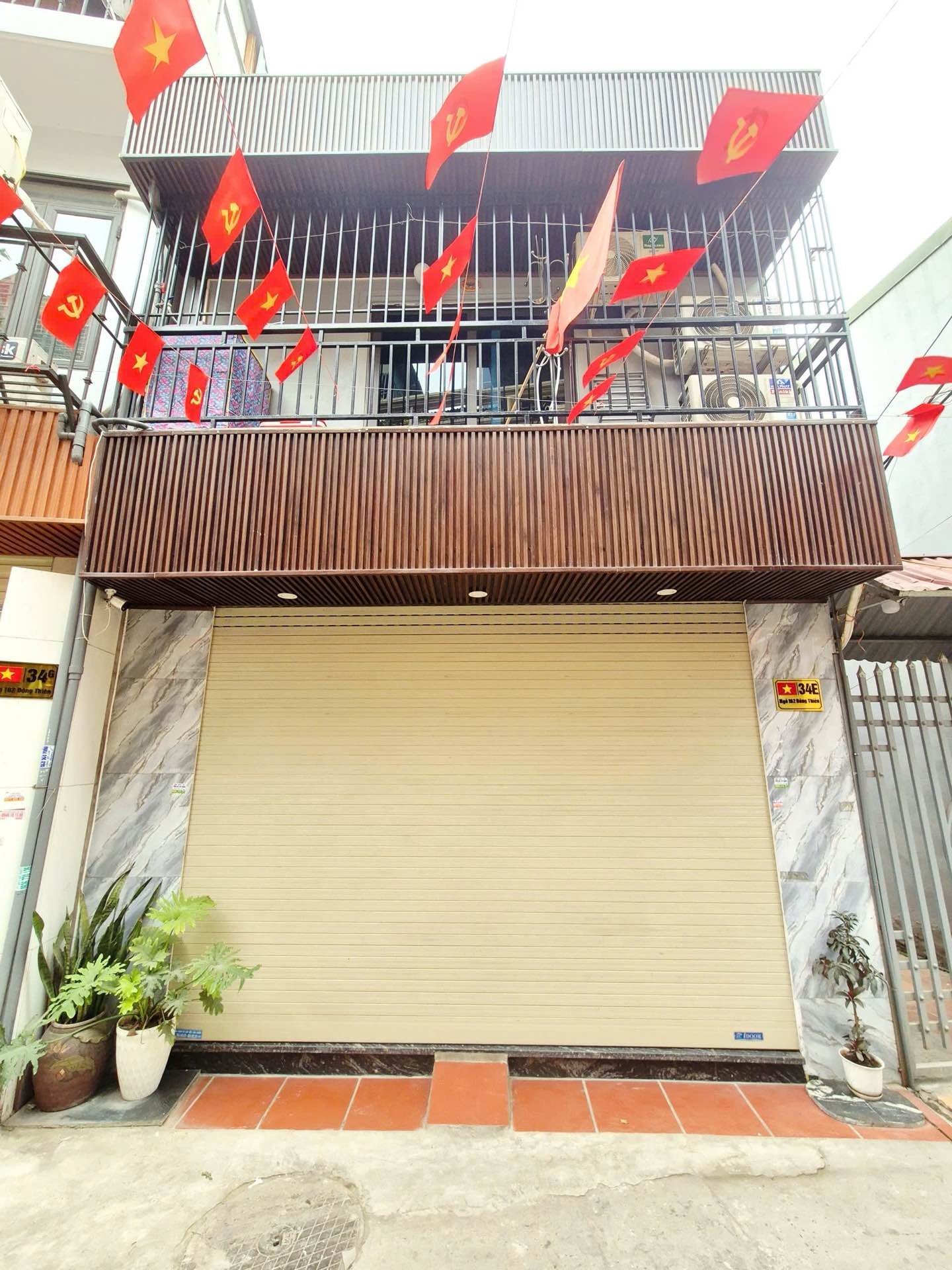 Bán nhà Đông Thiên - diện tích 30m2 2 tầng - Lô góc - giá 4,5 tỷ
