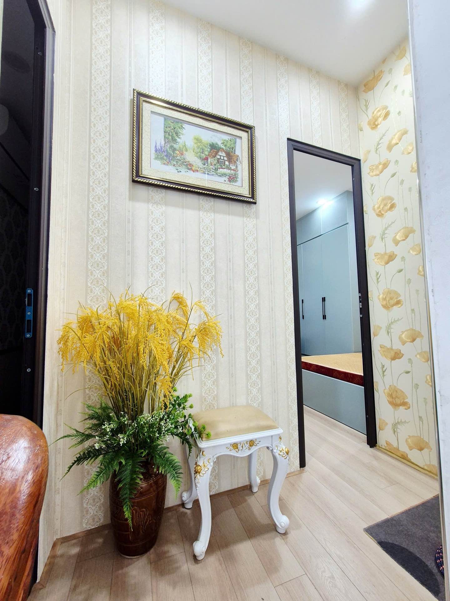 Bán nhà Đông Thiên - diện tích 30m2 2 tầng - Lô góc - giá 4,5 tỷ