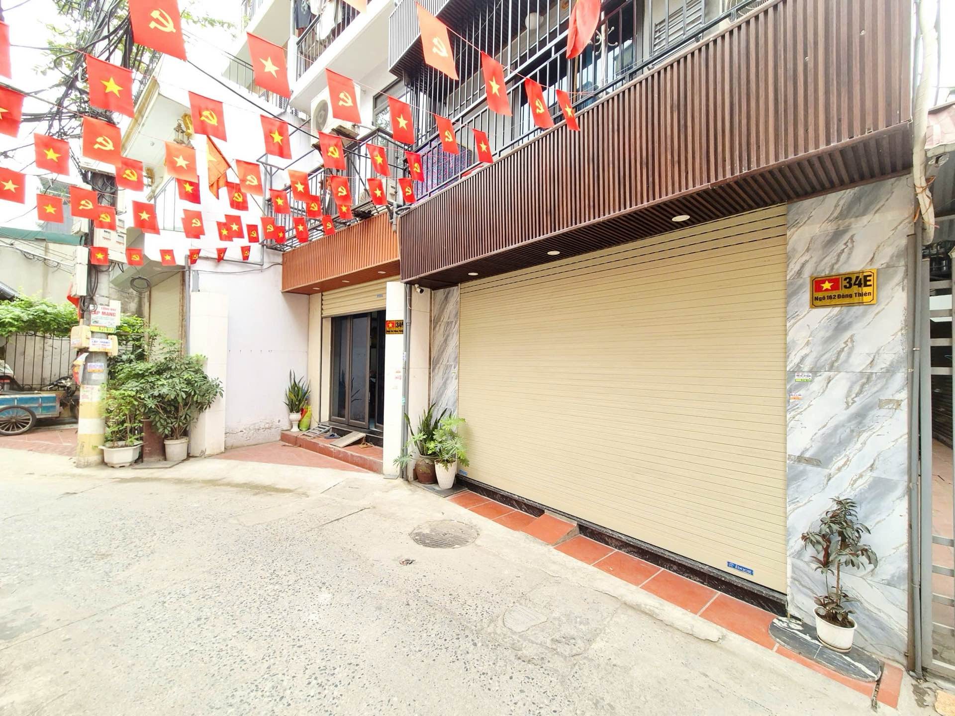 Bán nhà Đông Thiên - diện tích 30m2 2 tầng - Lô góc - giá 4,5 tỷ