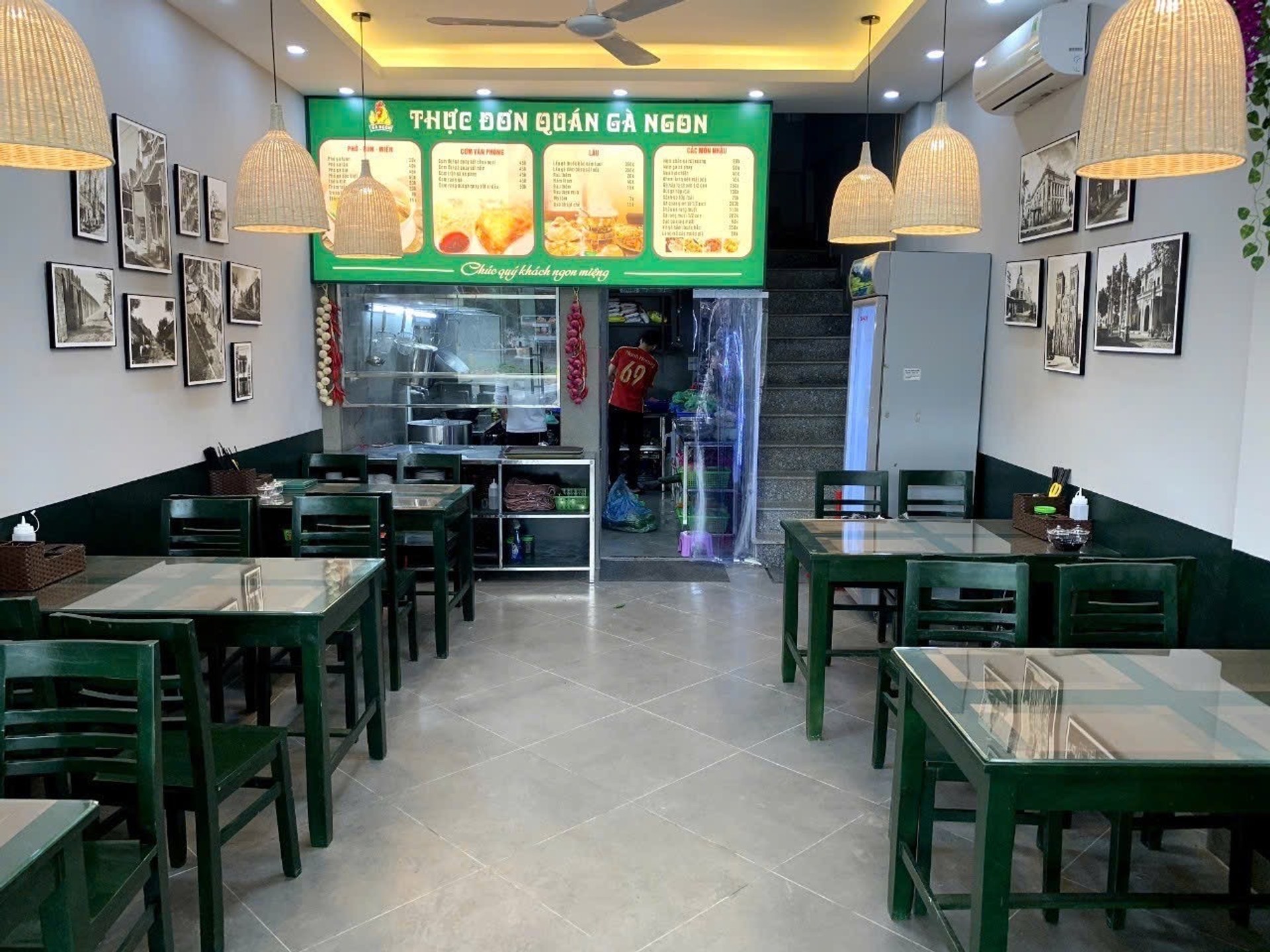 Bán nhà Đống Đa - diện tích 50m2 3 tầng - Mặt phố trung tâm, view hồ Hoàng Cầu - giá 26,5 tỷ