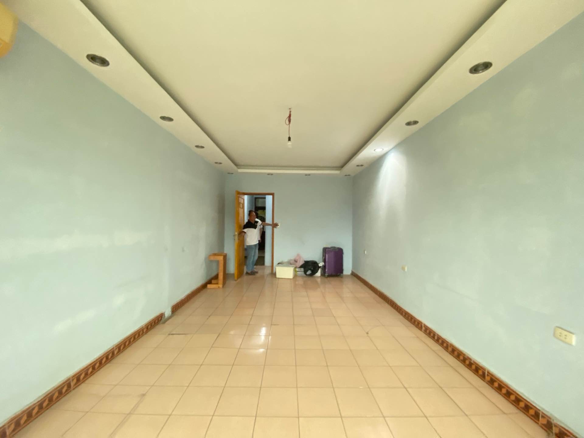 Bán nhà Đường Láng - diện tích 57.6m2 6 tầng - 2 mặt thoáng - giá 47,5 tỷ