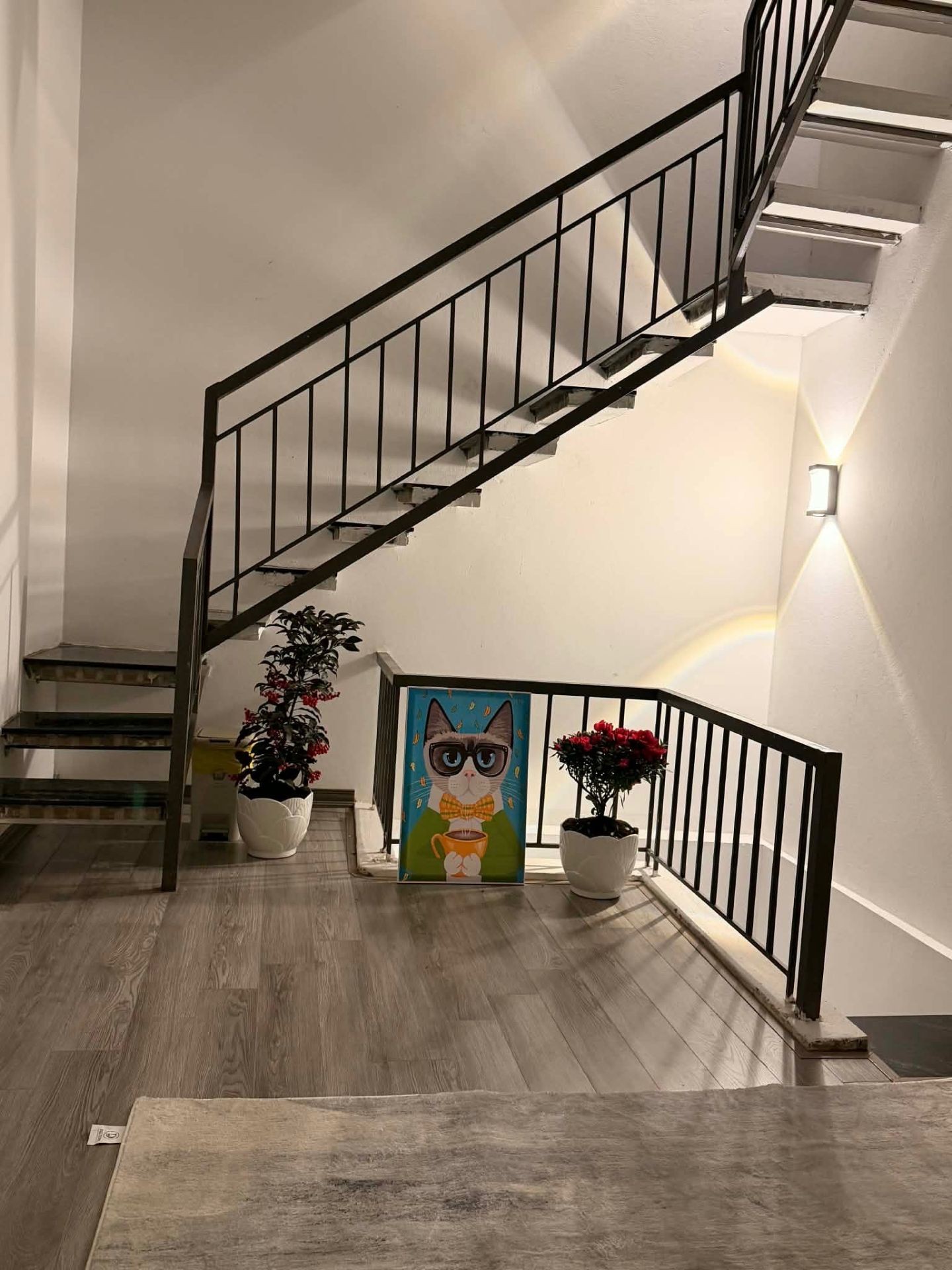Bán nhà Thanh Nhàn - diện tích 19m2 3 tầng - ngõ xe 3 gác - giá 5 tỷ