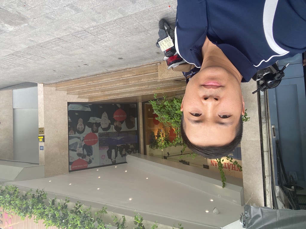 Bán nhà Hoàng Cầu - diện tích 240m2 9 tầng - Toà nhà 8 tầng nổi và 1 tầng hầm - giá 140 tỷ