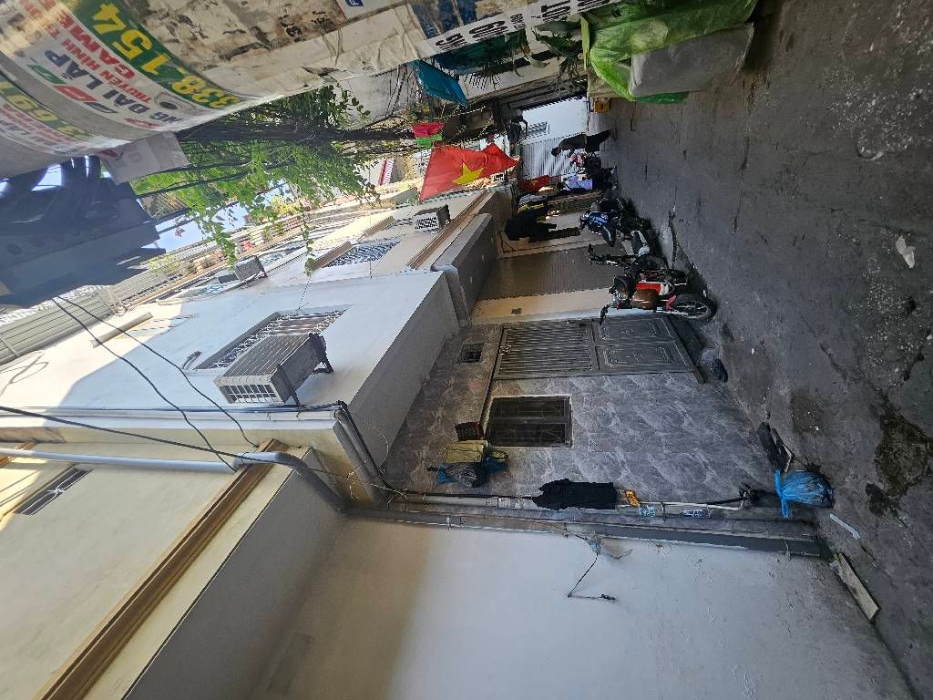 Bán nhà Nguyễn An Ninh - diện tích 10m2 4 tầng - Ngõ 33 thông ô tô nhỏ qua - giá 2,98 tỷ