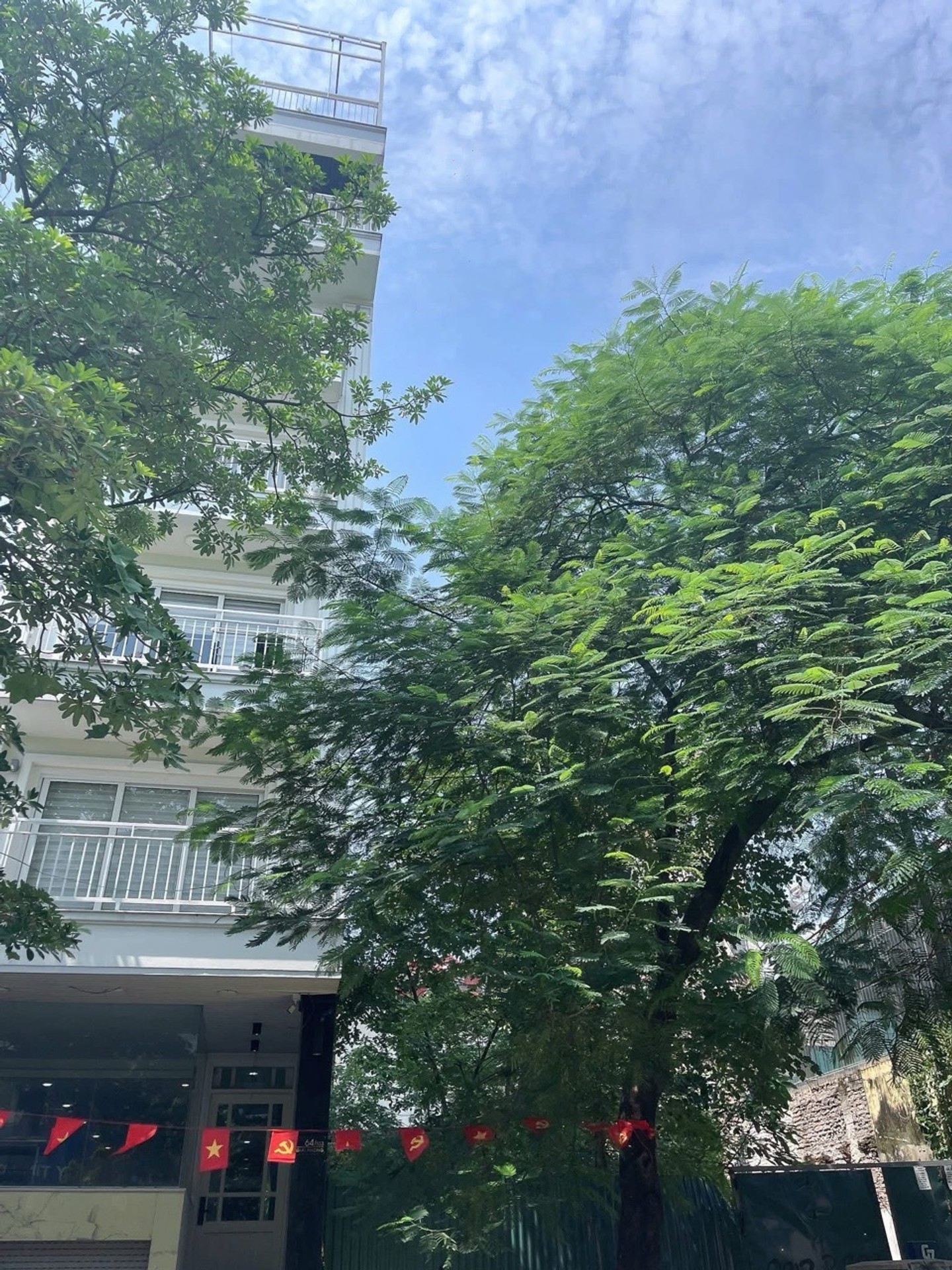 Bán nhà Giải Phóng - diện tích 272m2 0 tầng - Ngõ to như phố - giá 72 tỷ