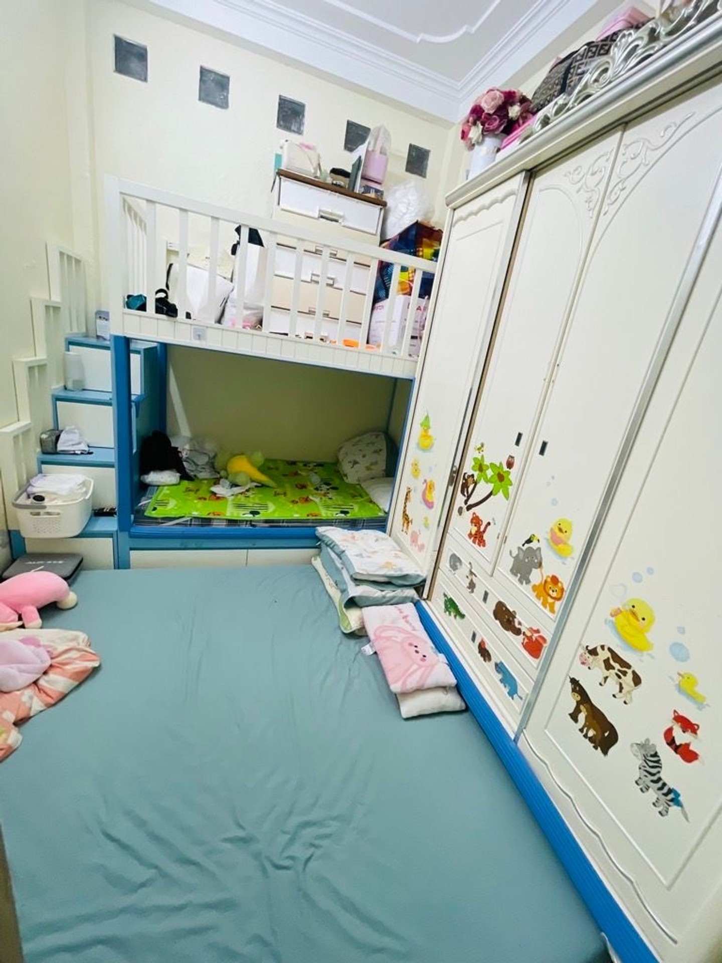 Bán nhà Bạch Đằng - diện tích 92.5m2 4 tầng - Mặt phố kinh doanh sầm uất - giá 26,5 tỷ