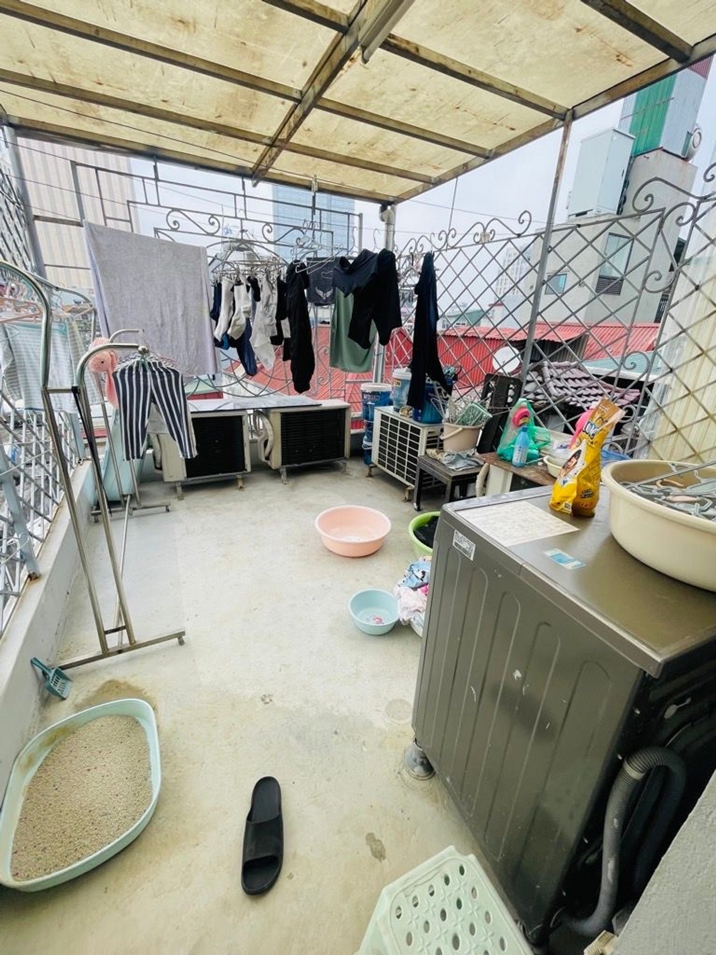 Bán nhà Bạch Đằng - diện tích 92.5m2 4 tầng - Mặt phố kinh doanh sầm uất - giá 26,5 tỷ