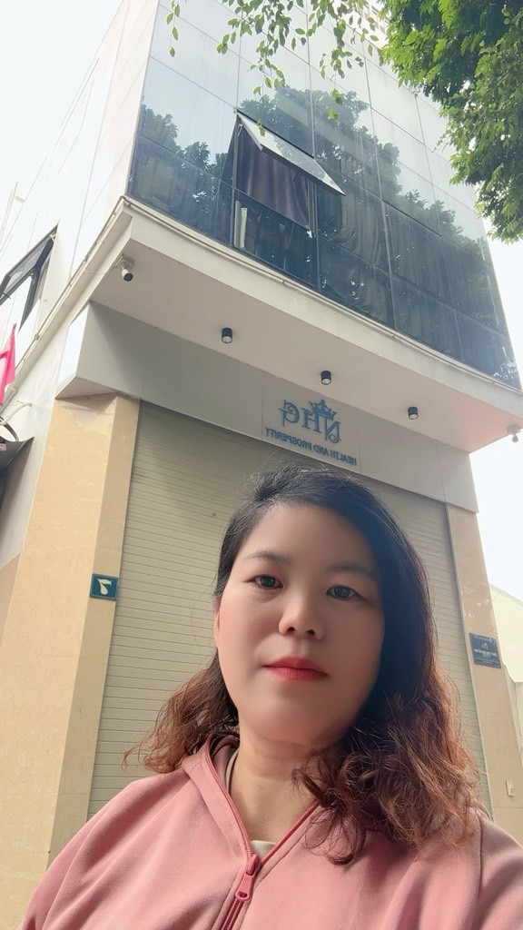 Bán nhà Hưng Phúc - diện tích 90m2 4 tầng - Lô góc ô tô dừng đỗ ngày đêm - giá 31 tỷ