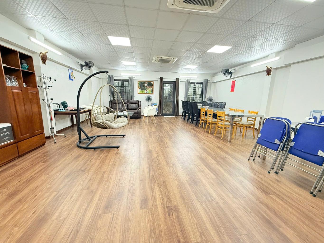 Bán nhà Dương Văn Bé - diện tích 104m2 4 tầng - Biệt thự đẳng cấp - giá 82 tỷ