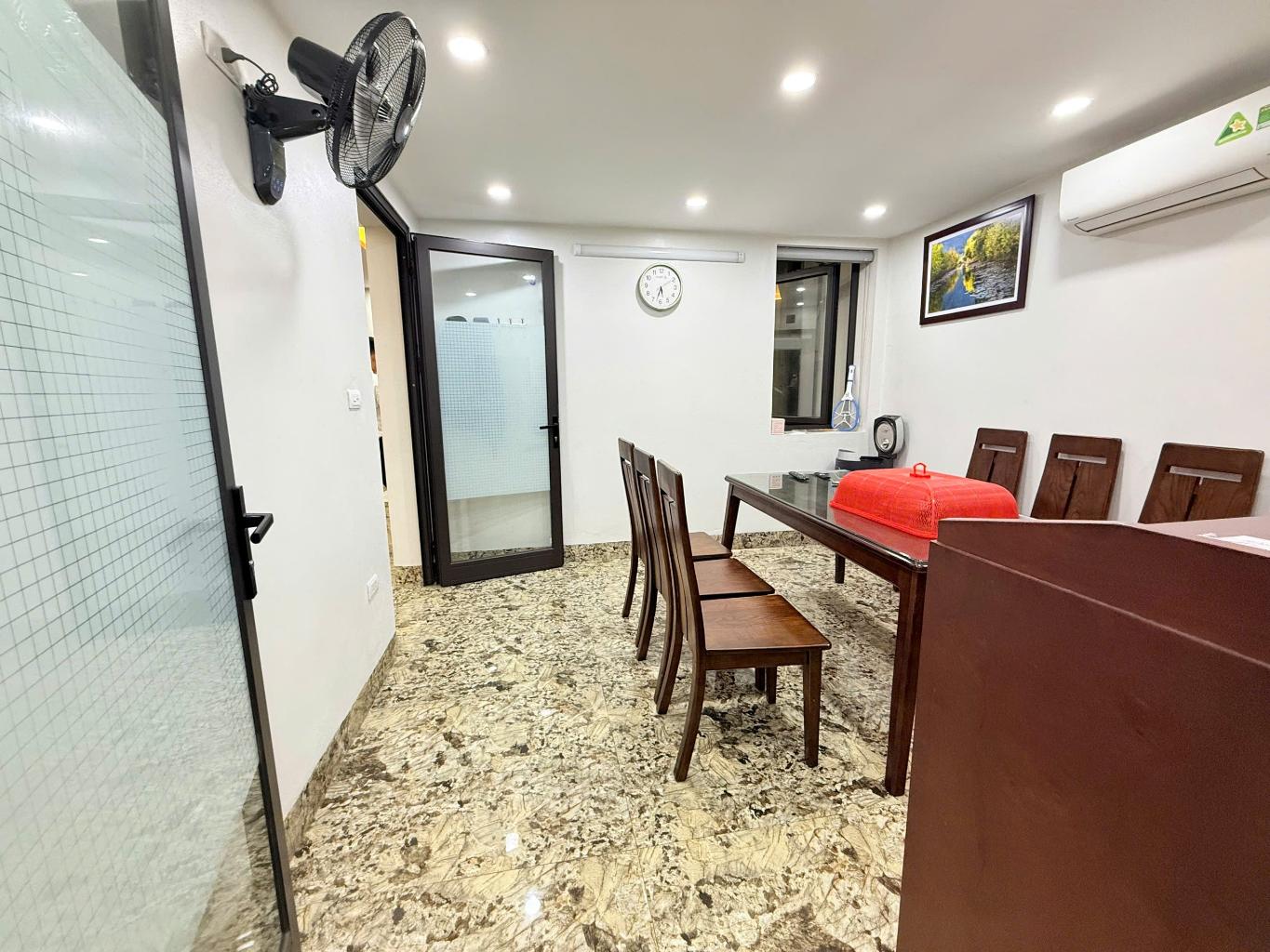 Bán nhà Dương Văn Bé - diện tích 104m2 4 tầng - Biệt thự đẳng cấp - giá 82 tỷ