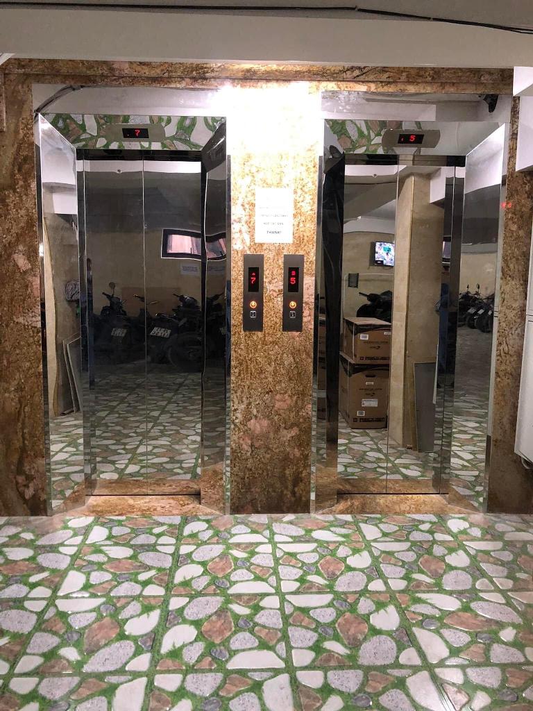 Bán nhà Yên Xá - diện tích 311m2 9 tầng - Lô góc, Gara ô tô - giá 99 tỷ