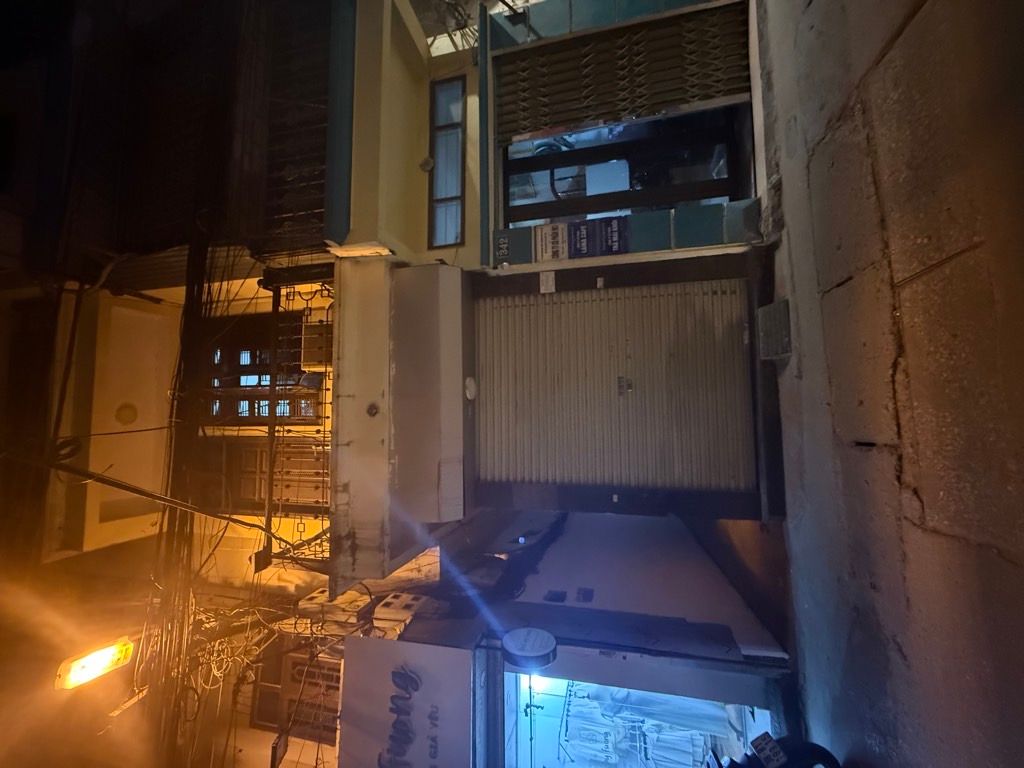 Bán nhà 28 - diện tích 40m2 4 tầng - Lô góc - giá 7,5 tỷ