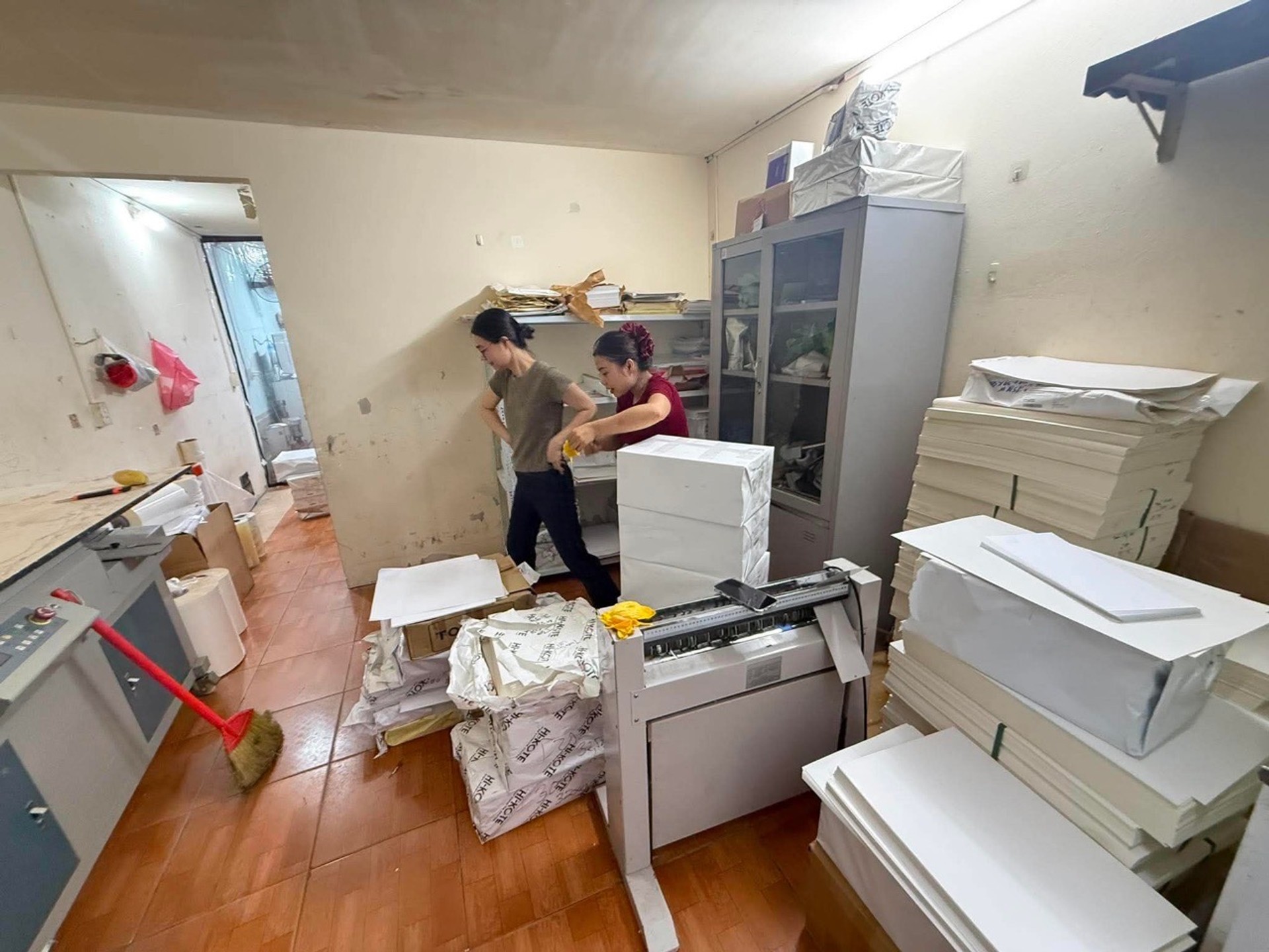 Bán nhà Giải Phóng - diện tích 55m2 1 tầng - Nhà hiếm, ngõ ô tô 7 chỗ tránh - giá 3 tỷ