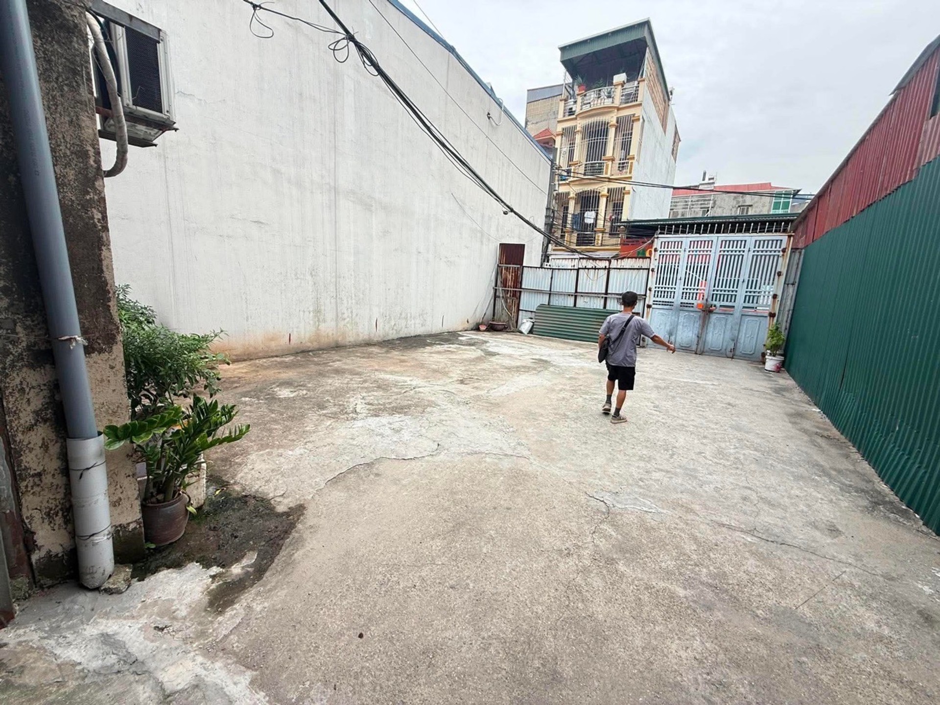 Bán nhà Giải Phóng - diện tích 55m2 1 tầng - Nhà hiếm, ngõ ô tô 7 chỗ tránh - giá 3 tỷ