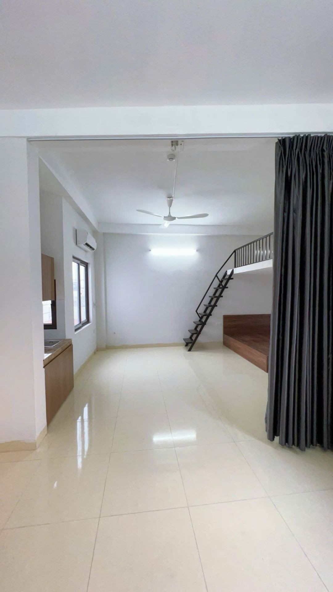 Bán nhà Tân Triều - diện tích 186m2 8 tầng - Nhà cho thuê 50 phòng - giá 47 tỷ