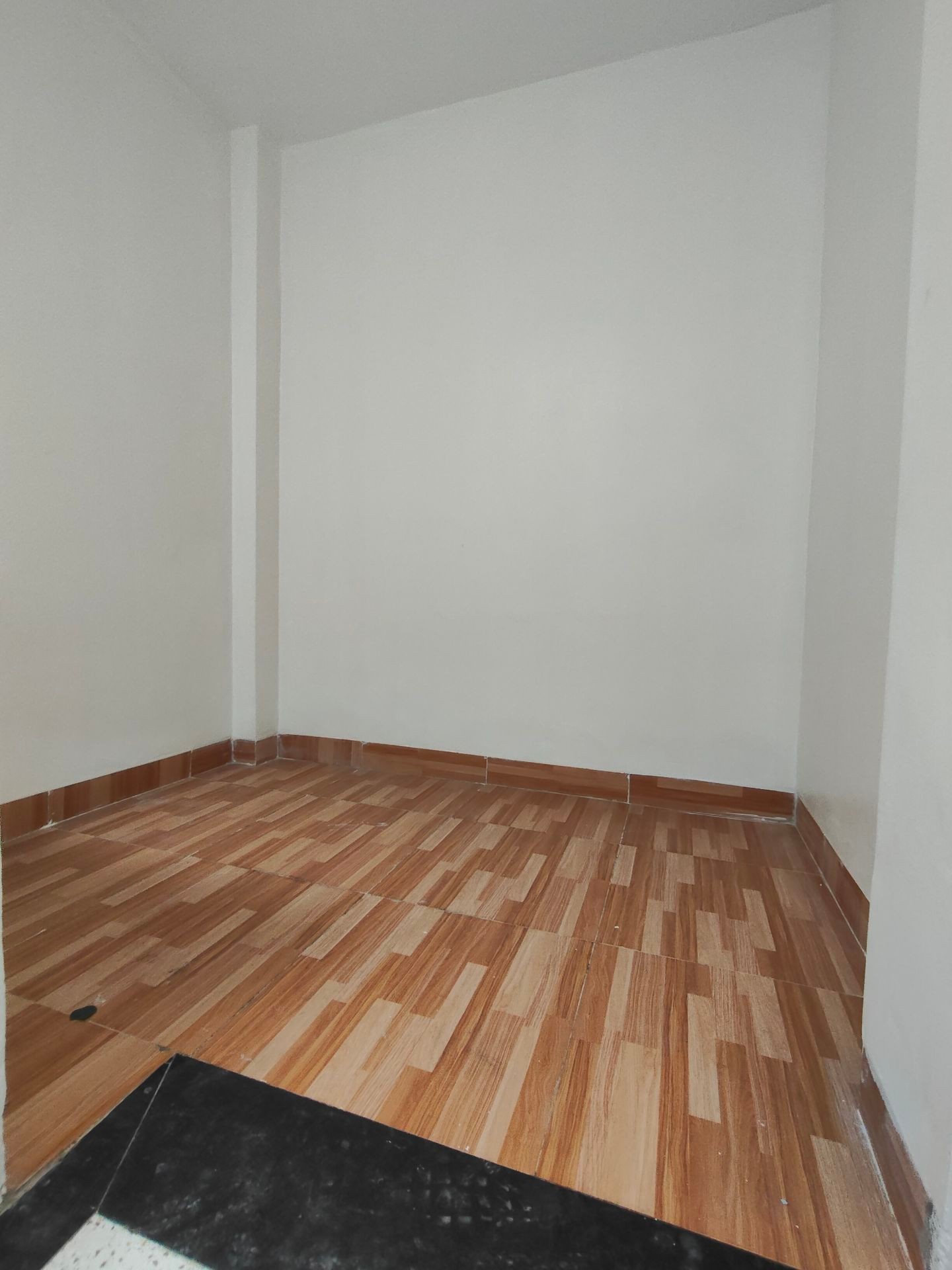 Bán nhà Nguyễn Văn Viên - diện tích 30m2 5 tầng - Nhà đẹp hiếm có - giá 8,5 tỷ
