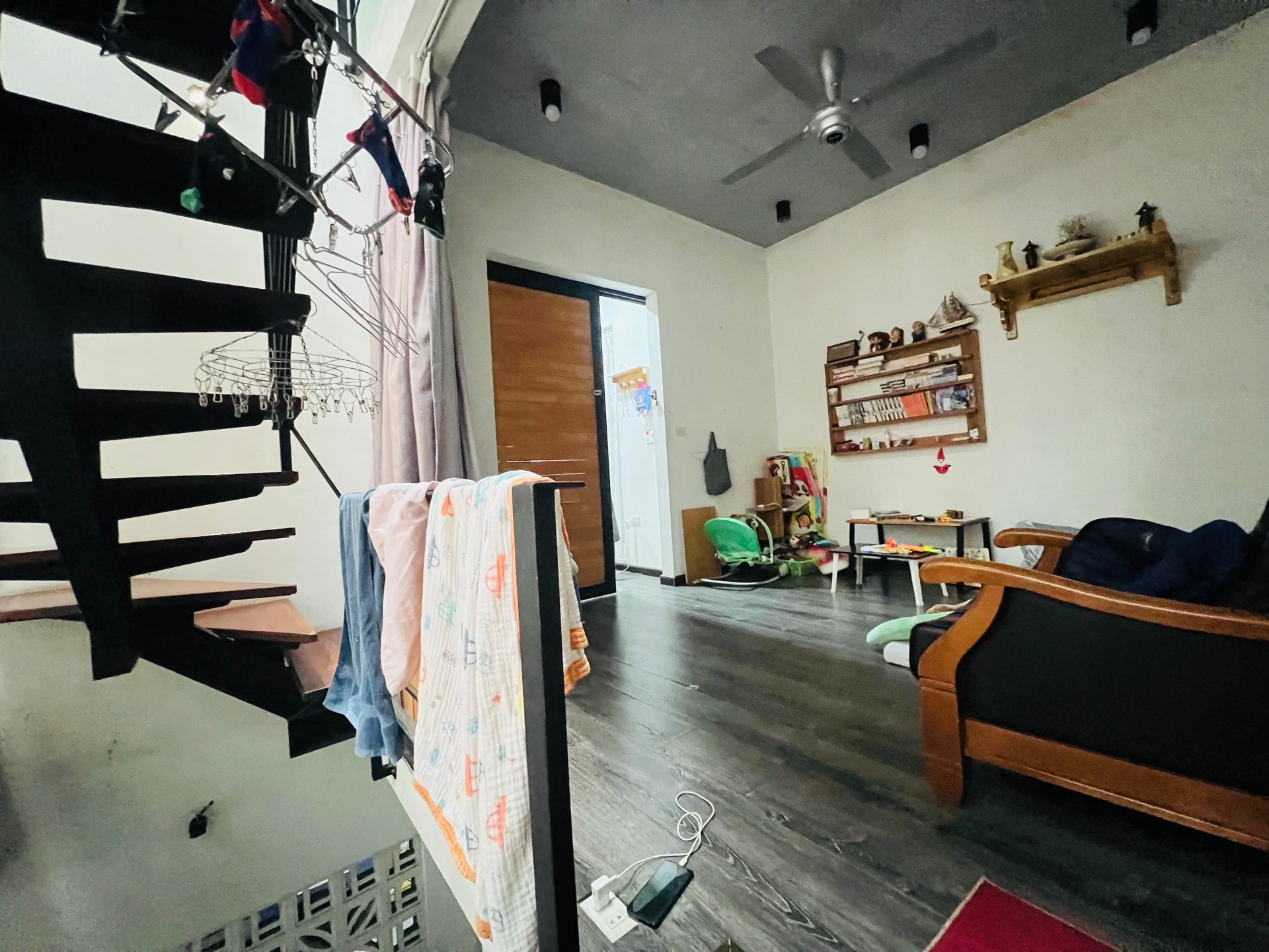 Bán nhà Kim Giang - diện tích 46m2 4 tầng - Lô góc phong cách Nhật - giá 7,6 tỷ