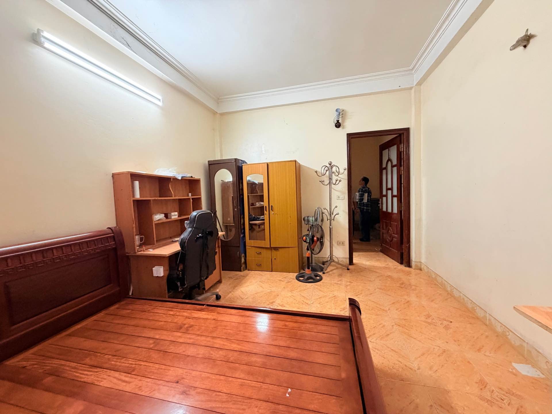 Bán nhà Chùa Quỳnh - diện tích 29m2 5 tầng - Ô TÔ TRÁNH - giá 18,5 tỷ