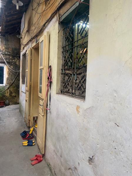 Bán nhà Tràng Tiền - diện tích 80m2 1 tầng - Hẻm xe máy - giá 44,5 tỷ