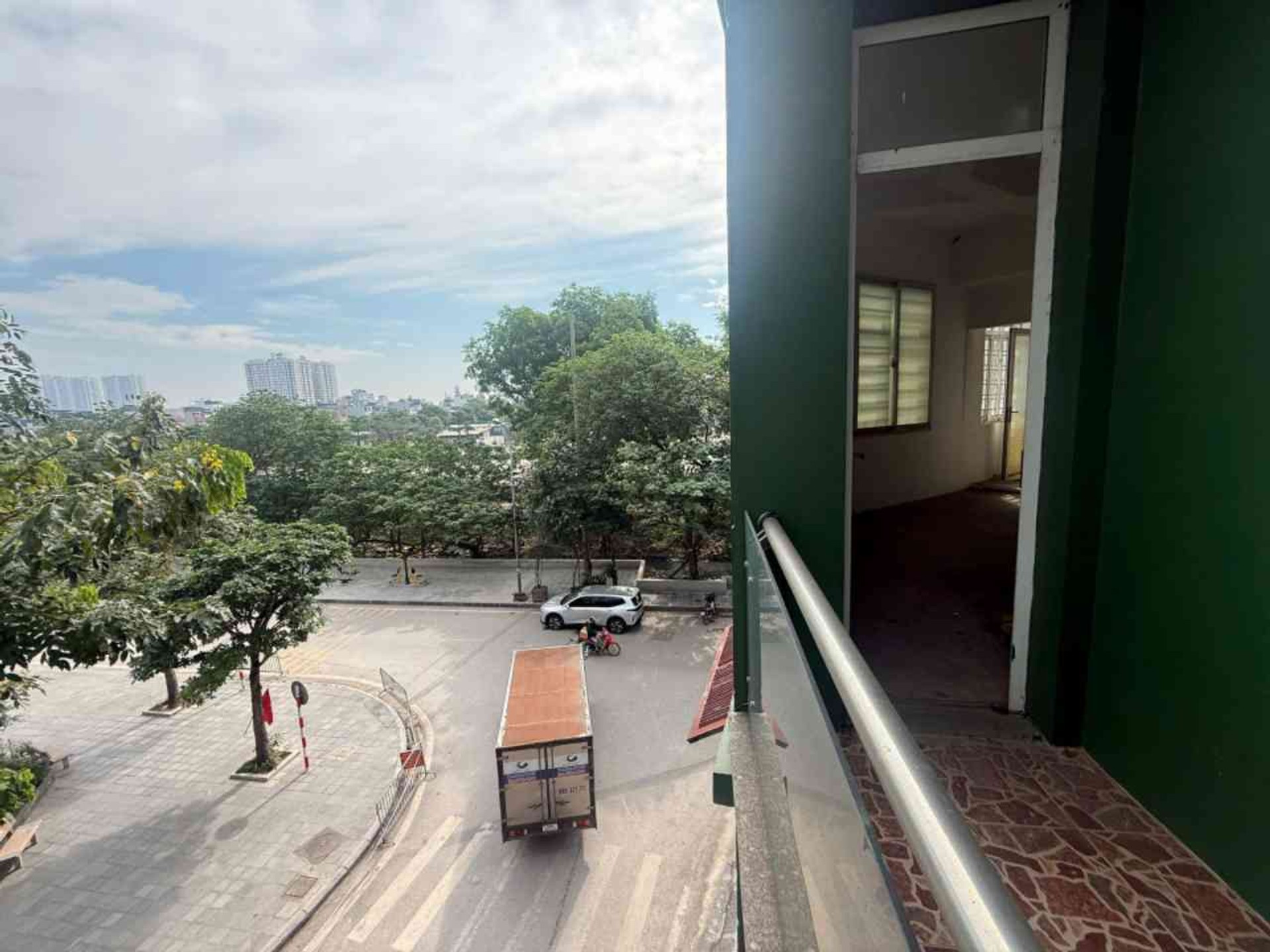 Bán nhà Hưng Thịnh - diện tích 40m2 5 tầng - Lô góc 3 thoáng vĩnh viễn - giá 21,3 tỷ