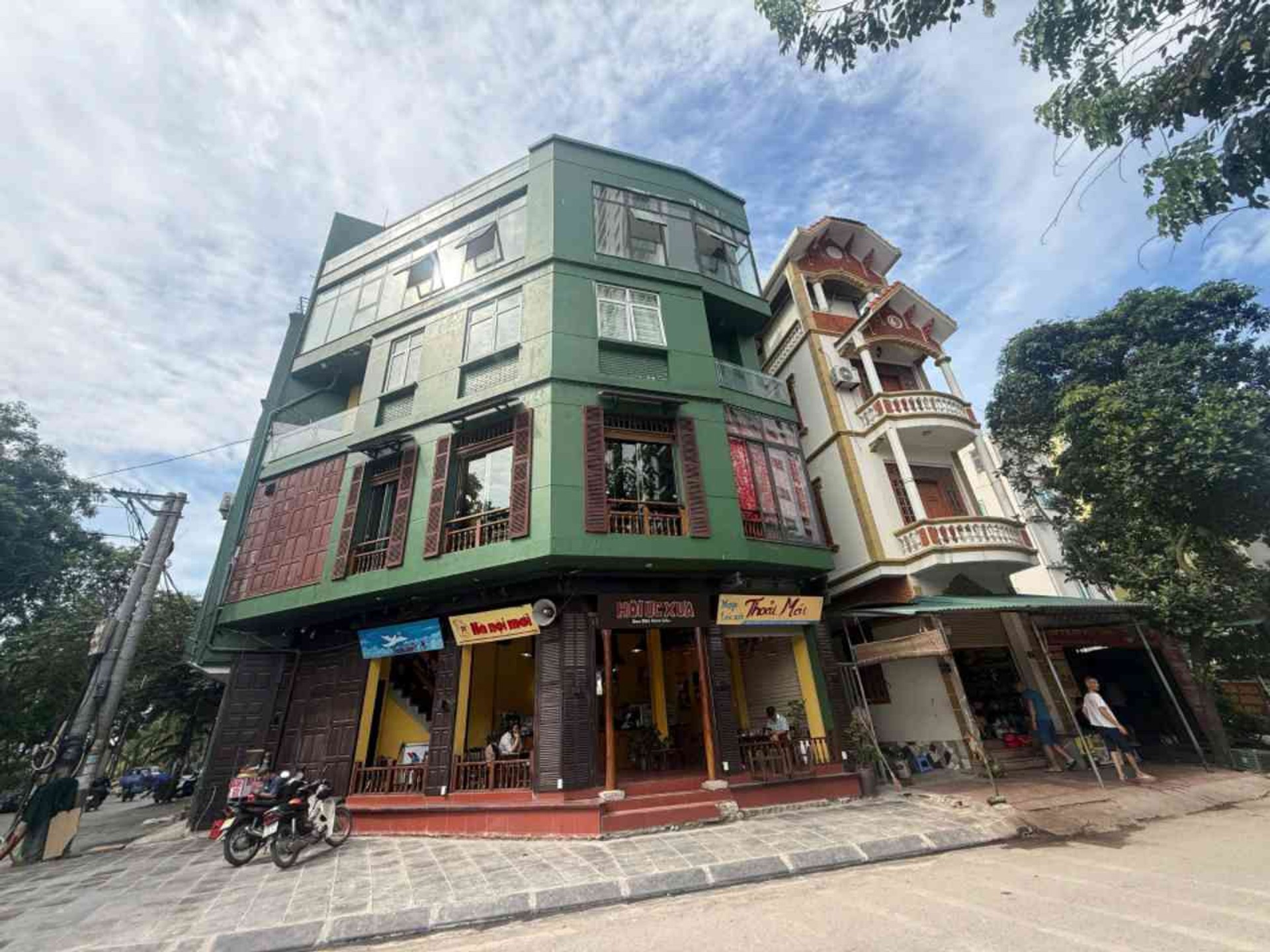Bán nhà Hưng Thịnh - diện tích 40m2 5 tầng - Lô góc 3 thoáng vĩnh viễn - giá 21,3 tỷ