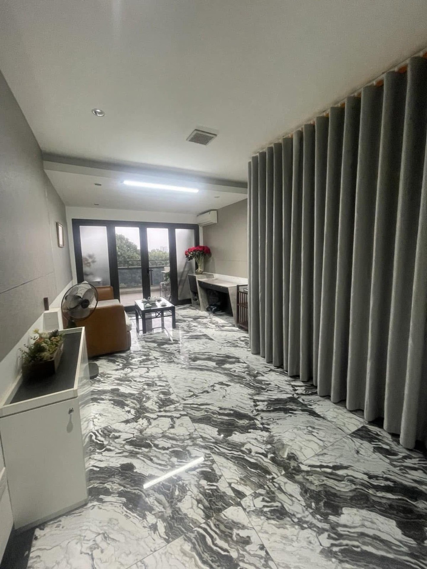 Bán nhà Nguyễn Đình Chiểu - diện tích 45m2 6 tầng - Mặt phố VIP - giá 63 tỷ